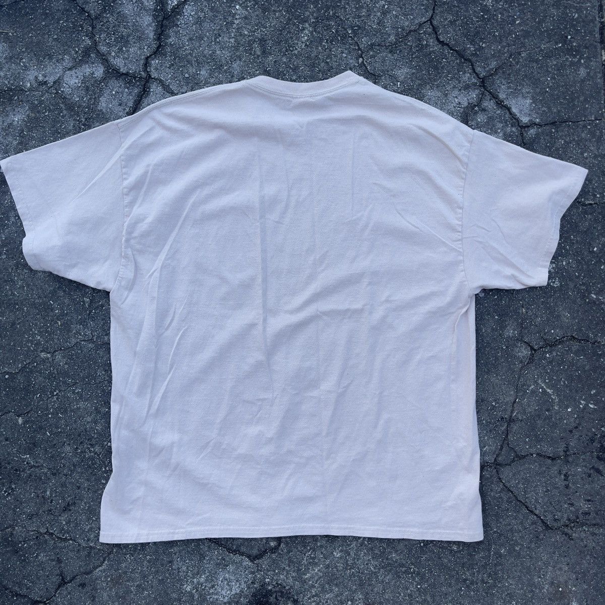 Vintage Vintage Y2K GILDAN Faded Sand Blank Pocket T Shirt Size US XXL / EU 58 / 5 - 4 Thumbnail