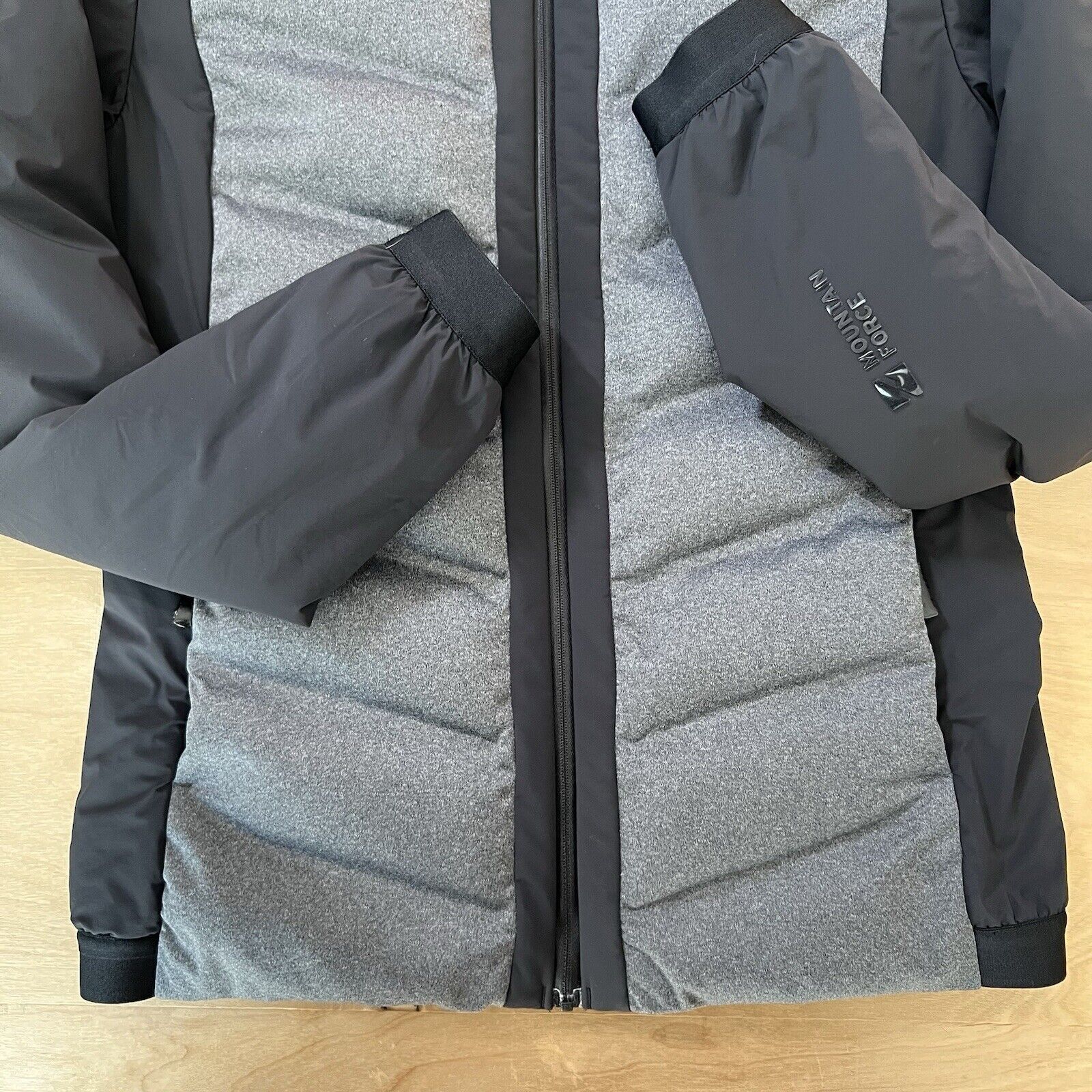 Arc'teryx Mountain Force Puffer Jacket Women's Medium Gray Full Zip Size M / US 6-8 / IT 42-44 - 5 Thumbnail
