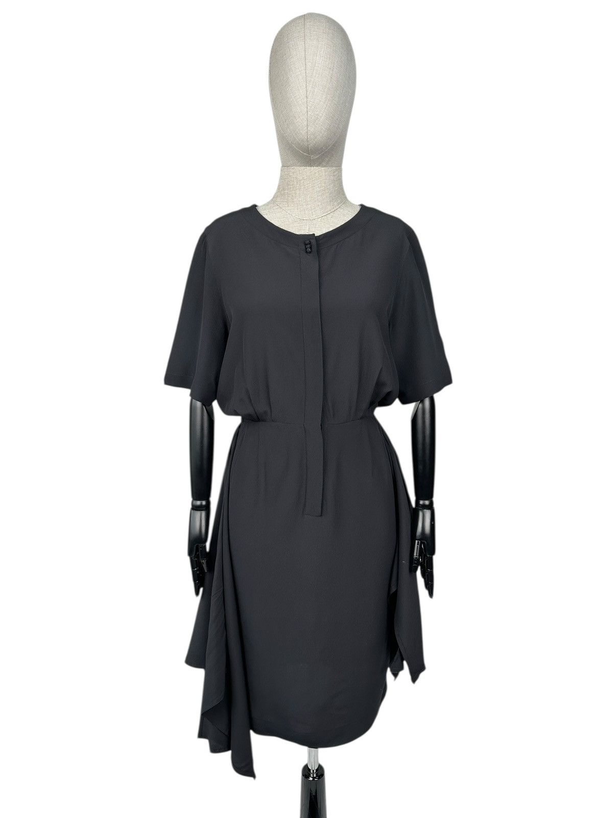 Salvatore Ferragamo SALVATORE FERRAGAMO 100% Silk Crepe Wrap Button Dress Black Size M / US 6-8 / IT 42-44 - 4 Thumbnail