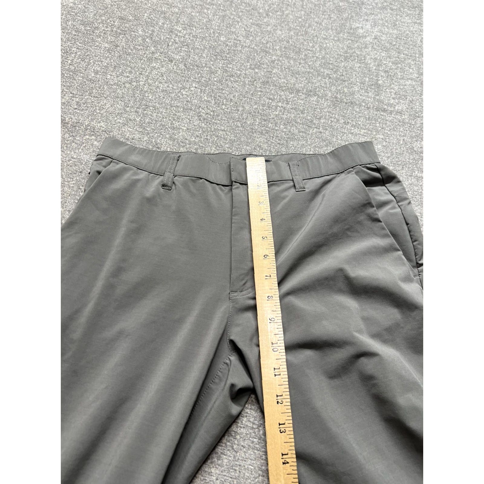 Fabletics Fabletics Pants Mens 30x29 Gray Straight Athletic Parachute Adult Medium Size US 31 - 4 Thumbnail