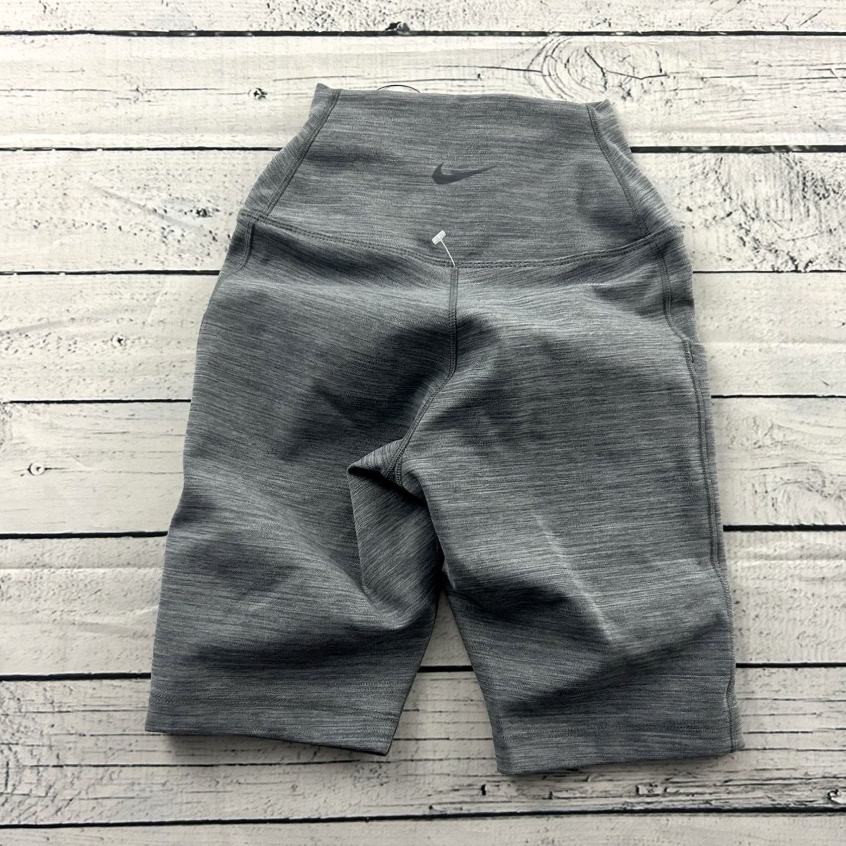 Nike Nike Training High Rise Athletic Shorts Womens 2XS Gray Nike Training Shorts Women's 2XS Gray Athletic Size 24" / US 00 / IT 34 - 5 Thumbnail