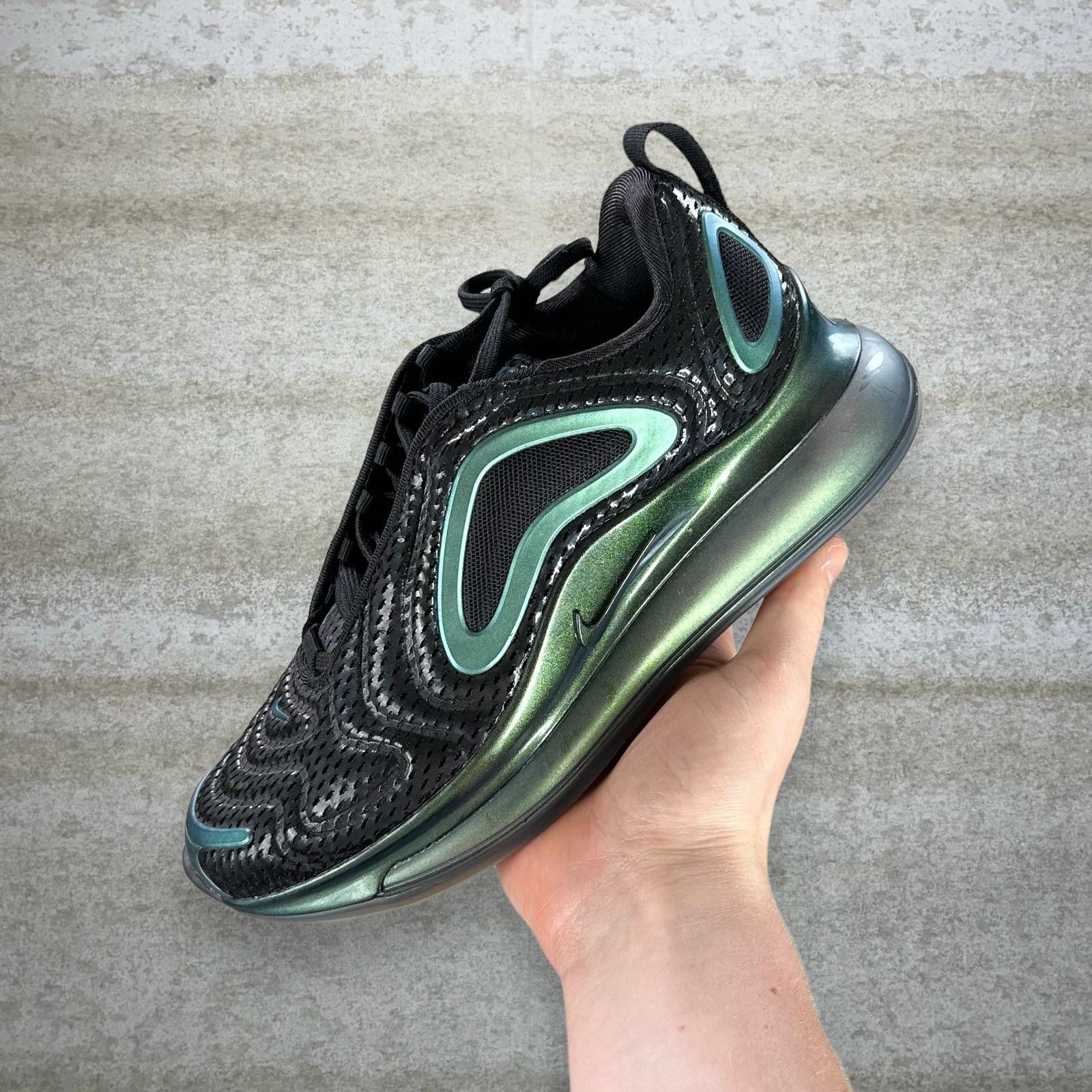 Nike Air Max 720 Throwback Future Green Running Shoes Nwt, Women's (Size 6.5)
