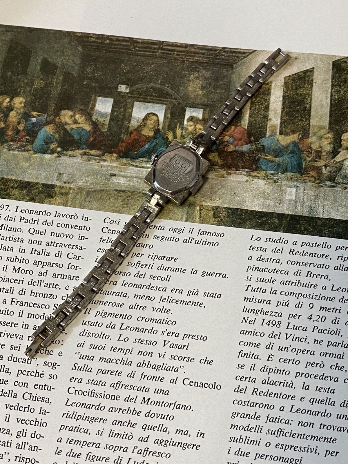 Japanese Brand Vintage Q&Q Citizen Emerald Stone Cross Watch Silver Tone Size ONE SIZE - 3 Thumbnail