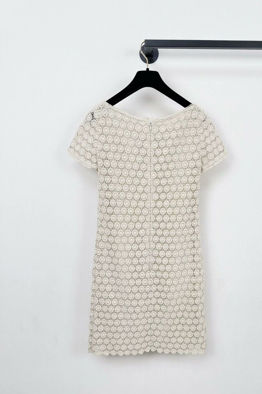 Burberry Burberry hollow-out dress Size XS / US 0-2 / IT 36-38 - 2 Thumbnail