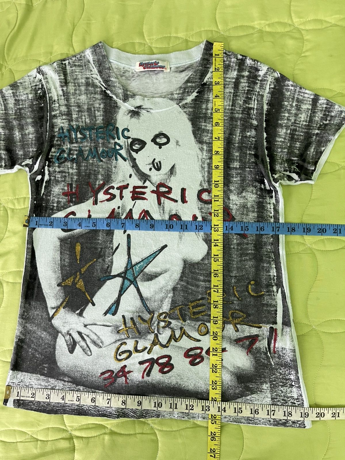 Hysteric Glamour Thrashed Vintage 90's Hysteric Glamour AOP Photoprint Tee Size ONE SIZE - 15 Thumbnail