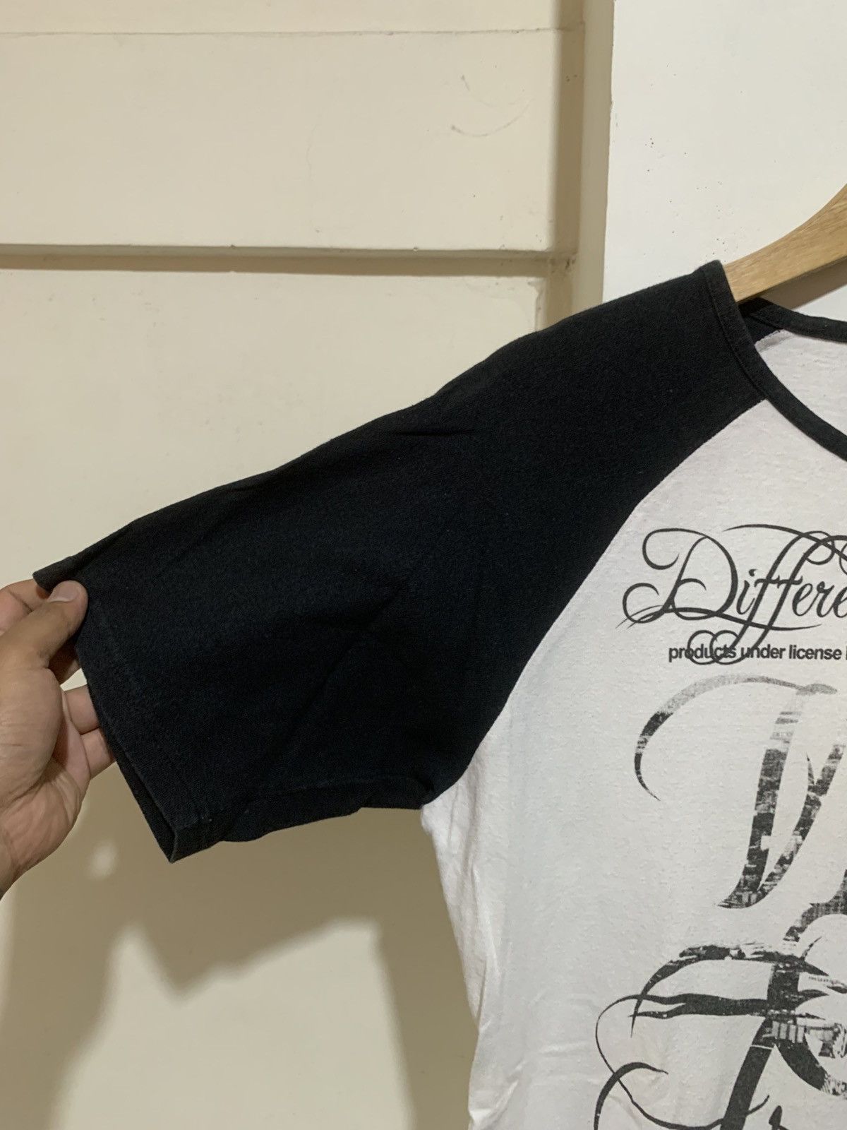 Japanese Brand Japanese B One Soul Different Evolving Tee Shirt Size US L / EU 52-54 / 3 - 2 Thumbnail
