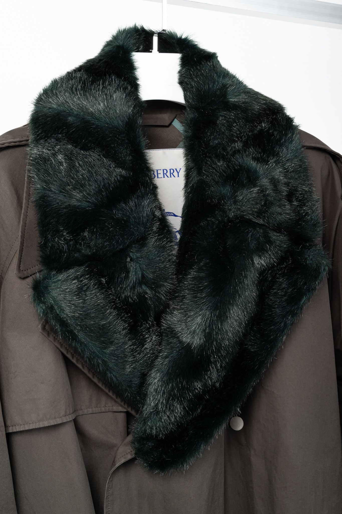 Burberry Burberry Kennington 'Otter' Cotton Fur-Trim Long Trench Coat Size XL / US 12-14 / IT 48-50 - 5 Thumbnail