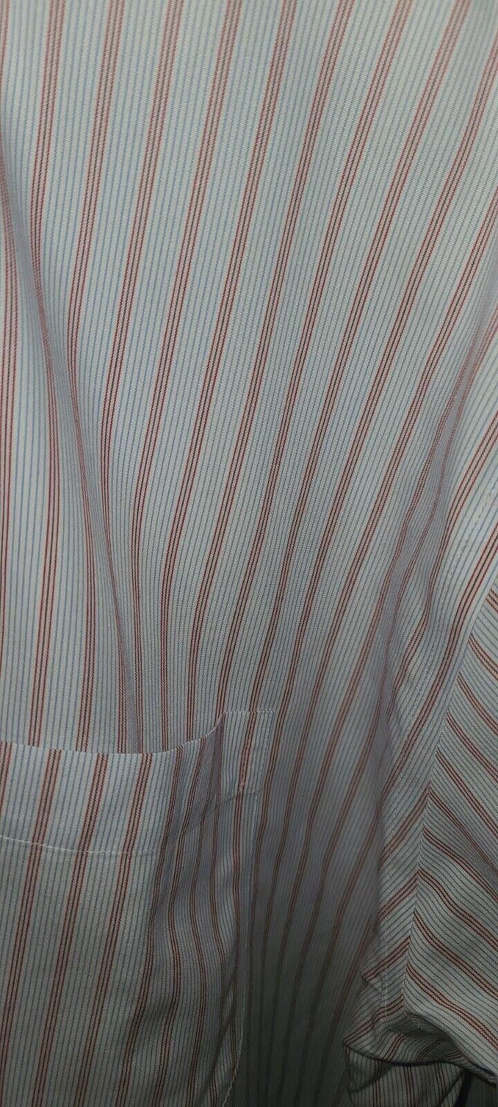 Brooks Brothers Men's Brooks Brothers Classic Button Up Shirt 17 1/2-33 Size 38R - 2 Thumbnail