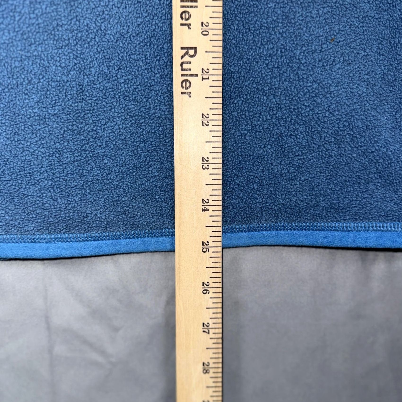 Patagonia Patagonia Jacket Womens Large Blue Full Zip Lightweight Fleece Outdoor Layer Size L / US 10 / IT 46 - 8 Thumbnail