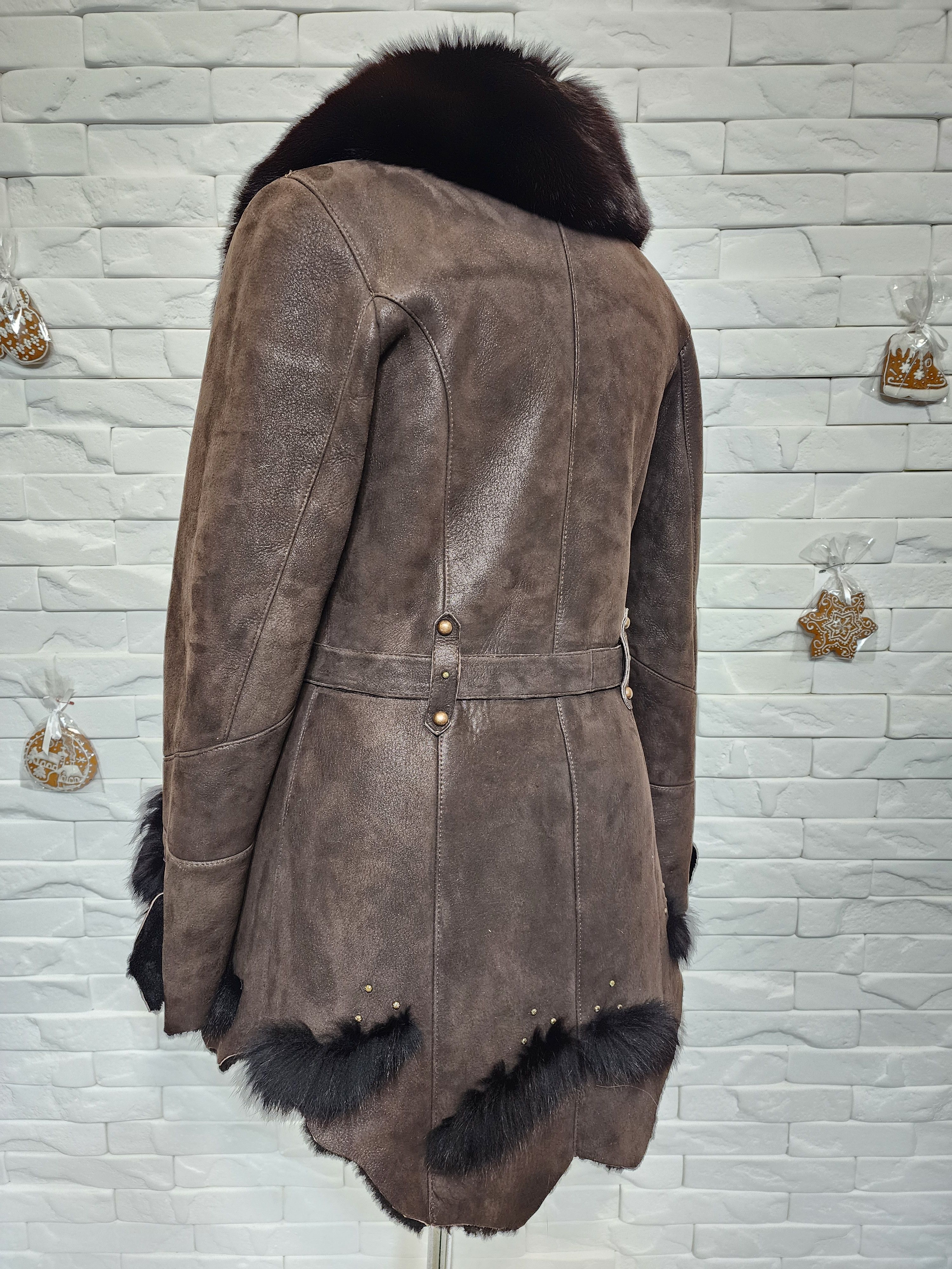 Furla Women's Brown Sheepskin Coat: Genuine Fur Collar Size M / US 6-8 / IT 42-44 - 6 Thumbnail