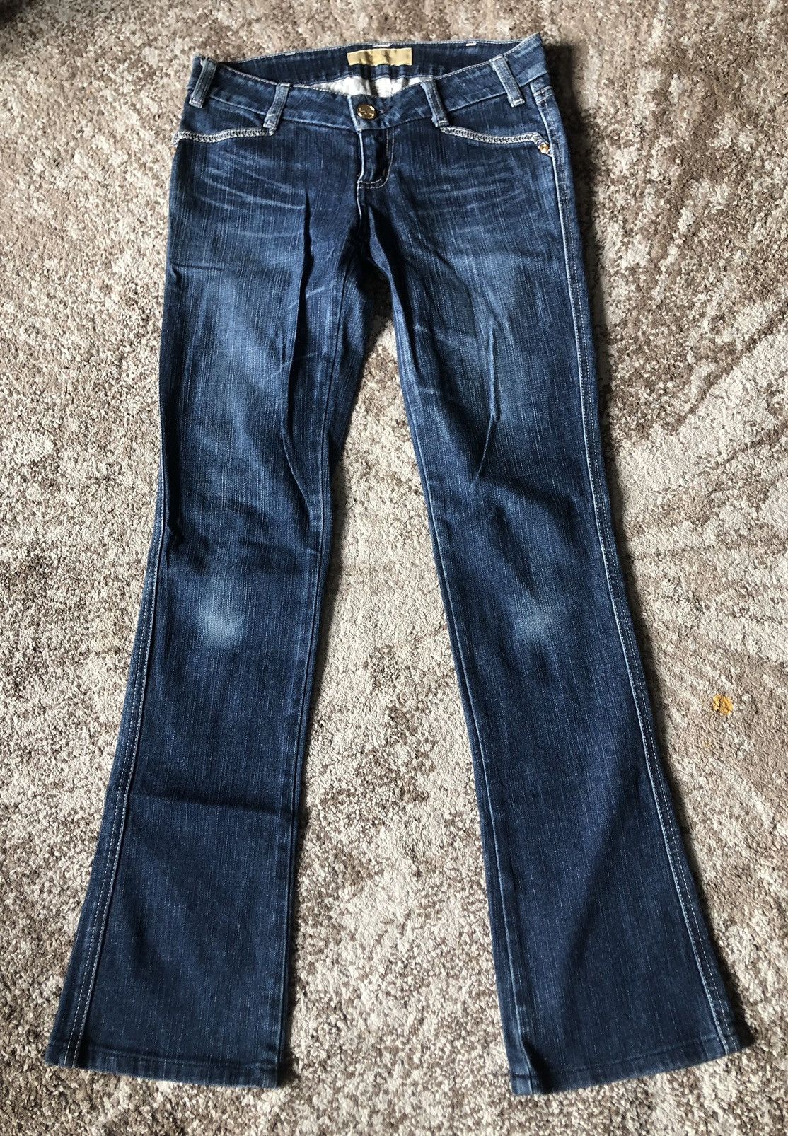 Levi's ‼️Last Drop‼️Vtg🔥Levi’s🔥Flared Distressed Denim Ladies Size 27" / US 4 / IT 40 - 1 Thumbnail