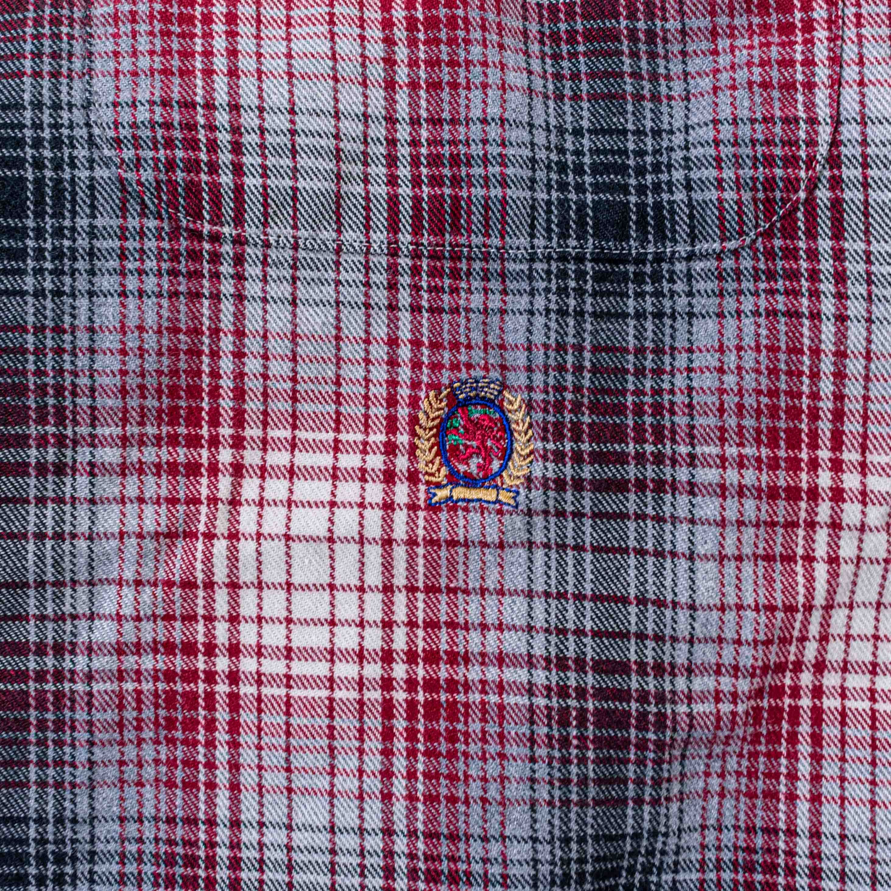 Tommy Hilfiger Vintage 90s Tommy Hilfiger Crest Plaid Button Down Shirt XL Size US XL / EU 56 / 4 - 5 Thumbnail