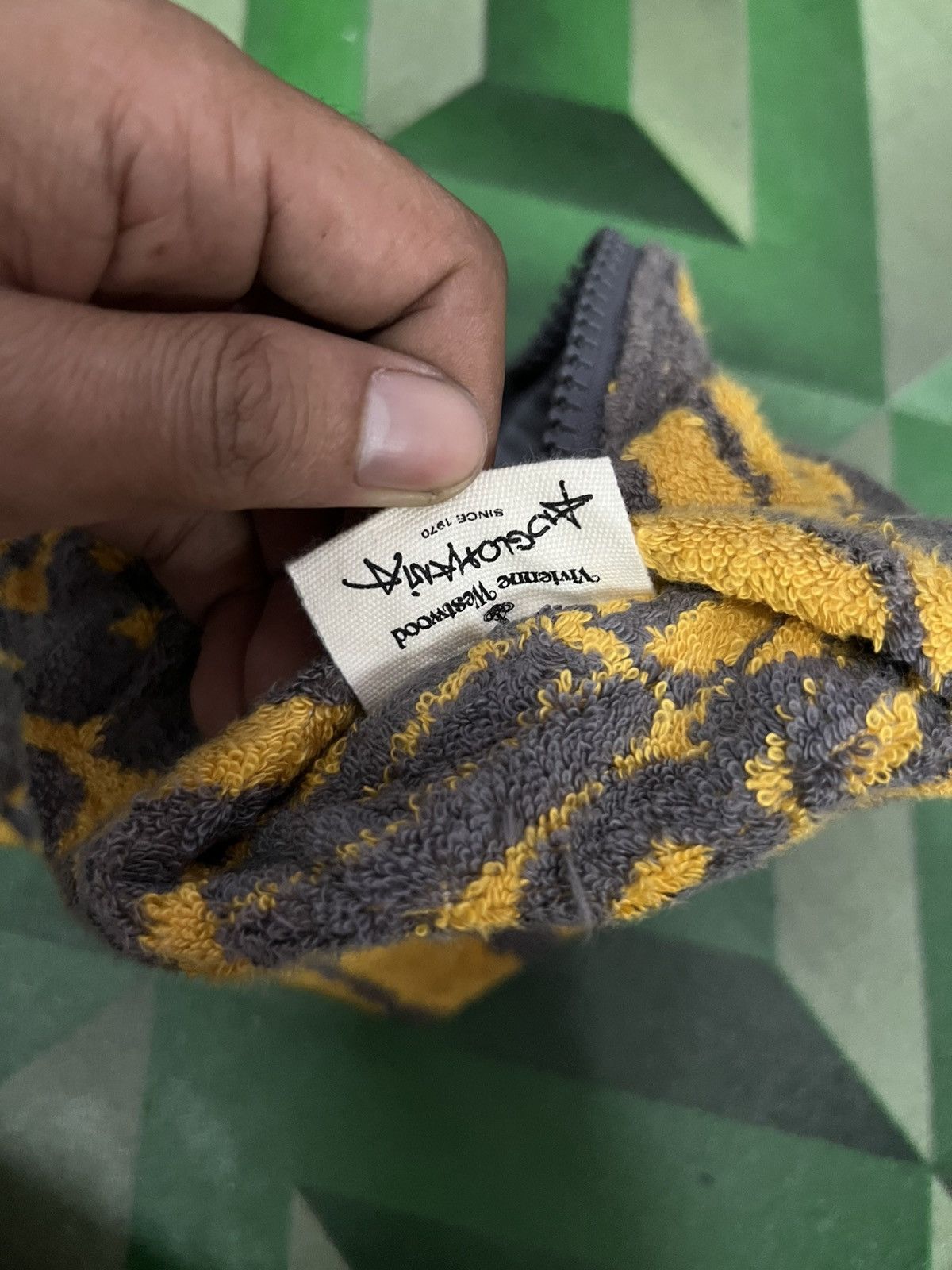 Vintage × Vivienne Westwood RARE VIVIENNE WESTWOOD TOWEL POUCH Size ONE SIZE - 10 Thumbnail