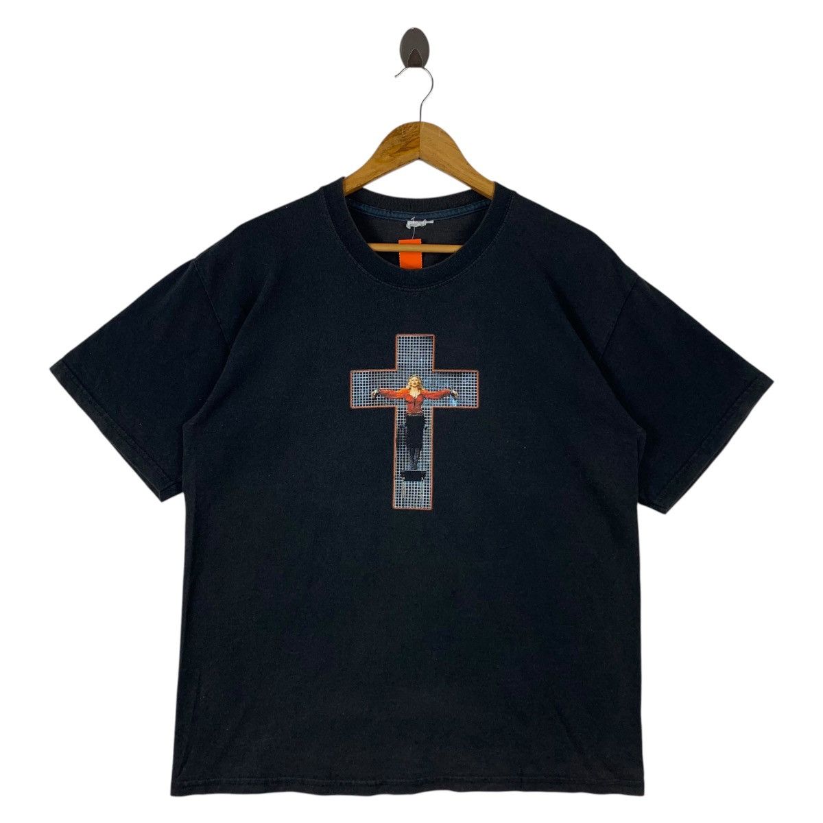 マドンナ 　Confessions Tour　大阪 京セラドーム公演　Tシャツ マドンナ Confessions Tour 大阪 京セラドーム公演 Tシャツ
