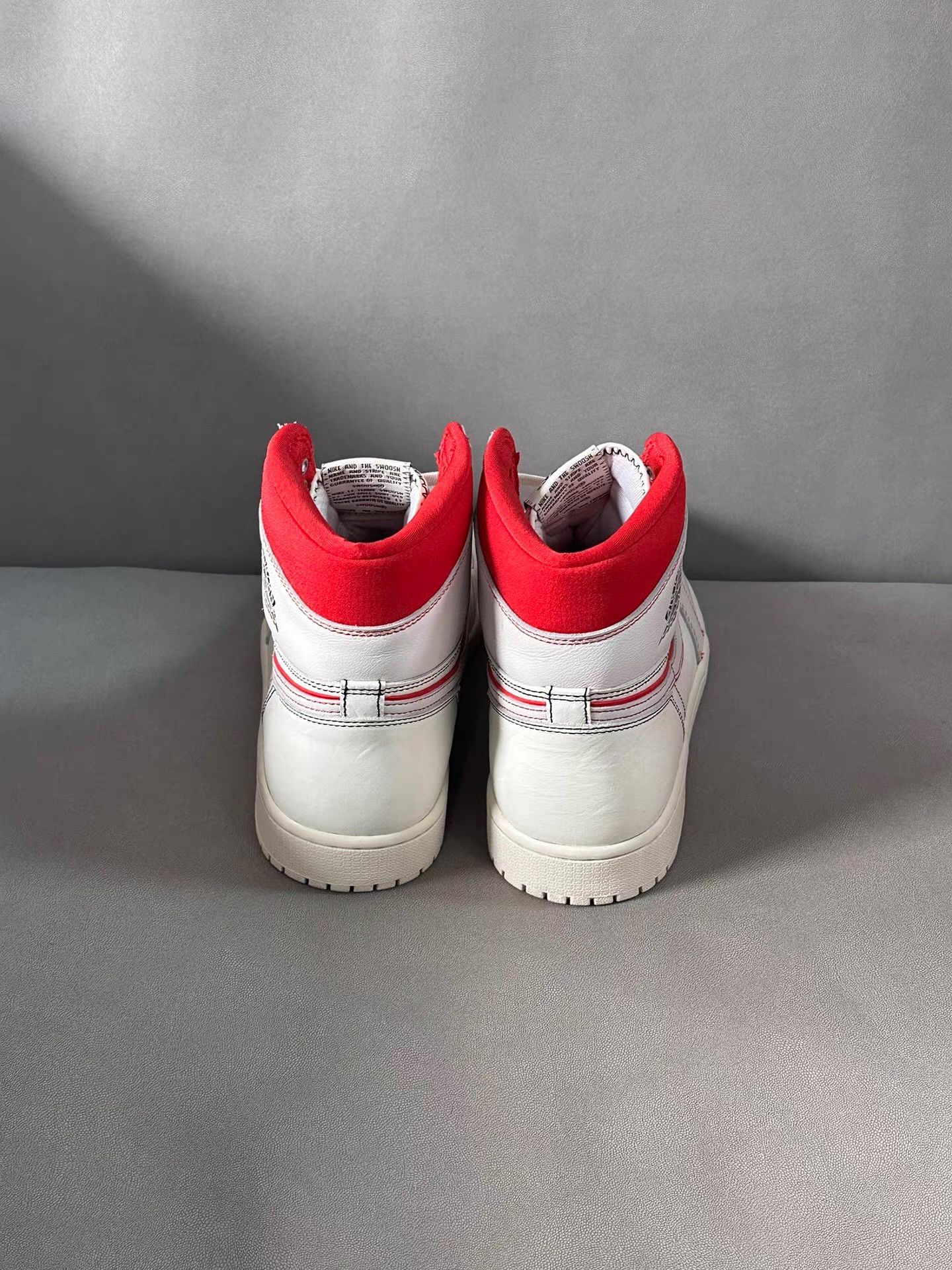 Nike Air Jordan 1 Bugs Bunny Ｑ20 Size US 10 / EU 43 - 7 Thumbnail