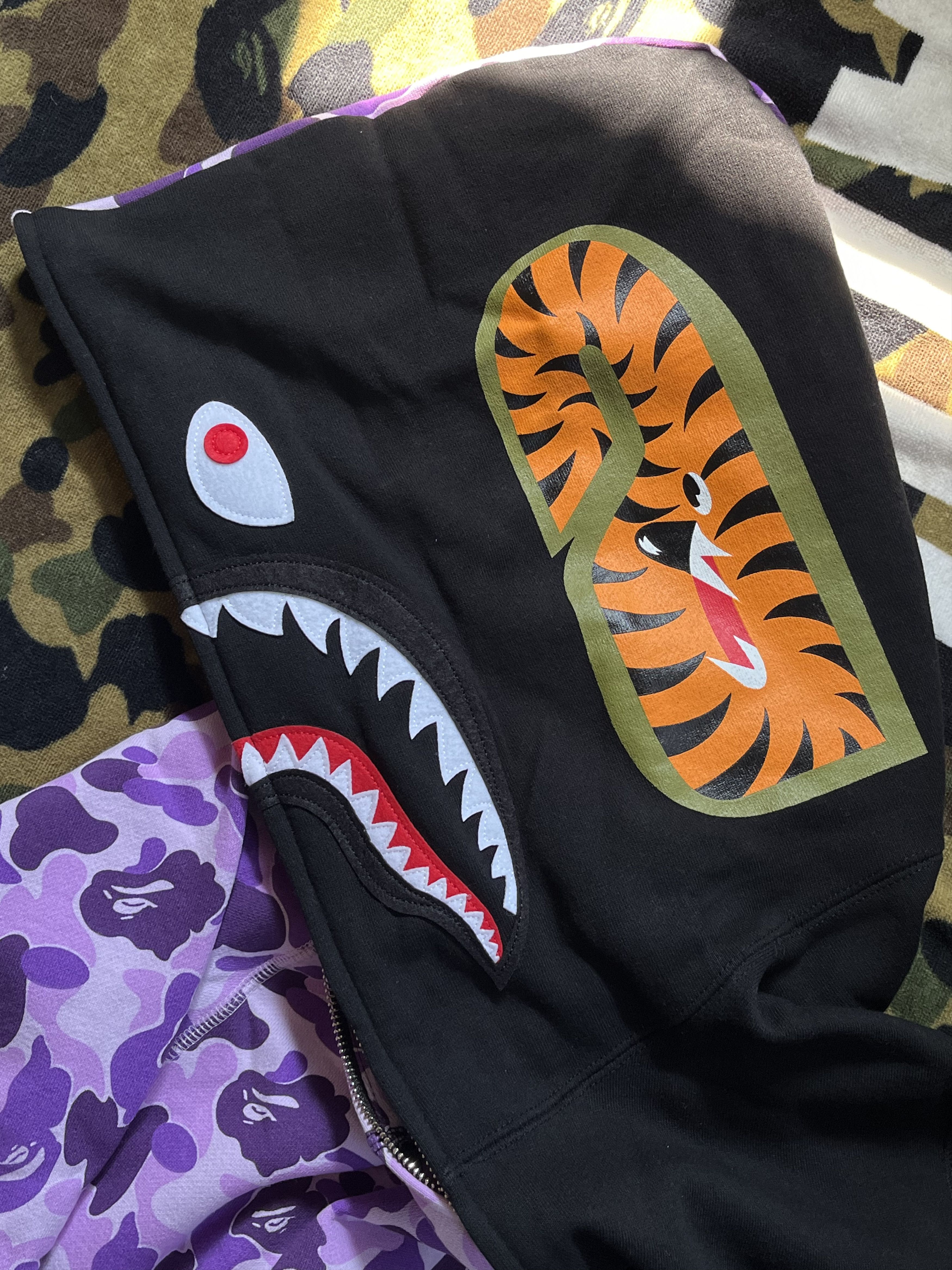 Bape BAPE TAIPEI 14TH ANNIVERSARY SHARK FULL ZIP HOODIE Size US XL / EU 56 / 4 - 14 Thumbnail