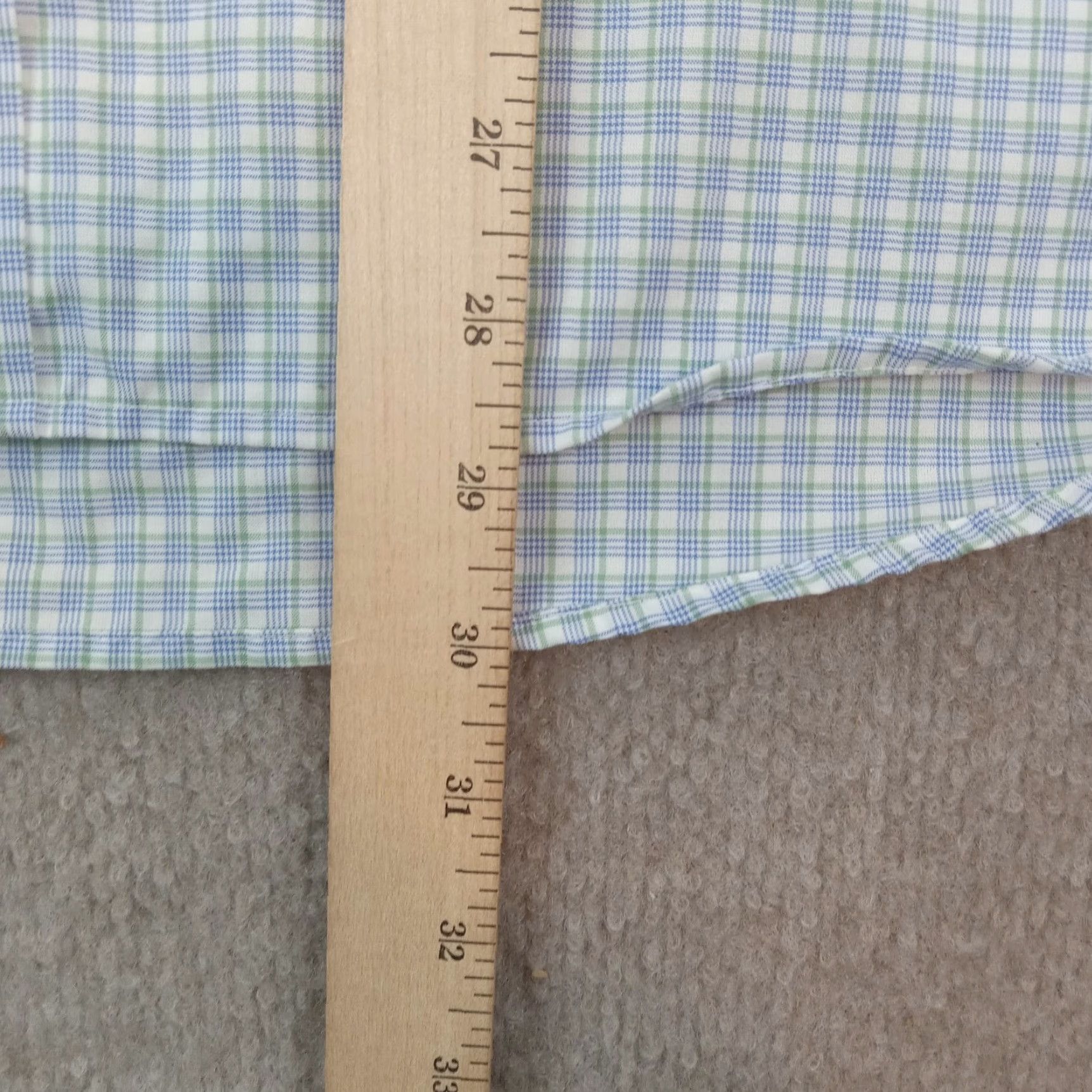 Jos. A. Bank Jos A Bank Button-Up Shirt Men’s Medium Blue White Green Plaid Long Sleeve Traveler Size US M / EU 48-50 / 2 - 3 Thumbnail