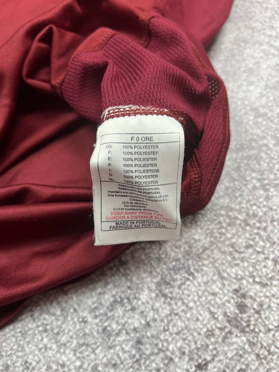 Nike Vintage Nike Portugal Home Jersey 2000S Size US L / EU 52-54 / 3 - 13 Thumbnail