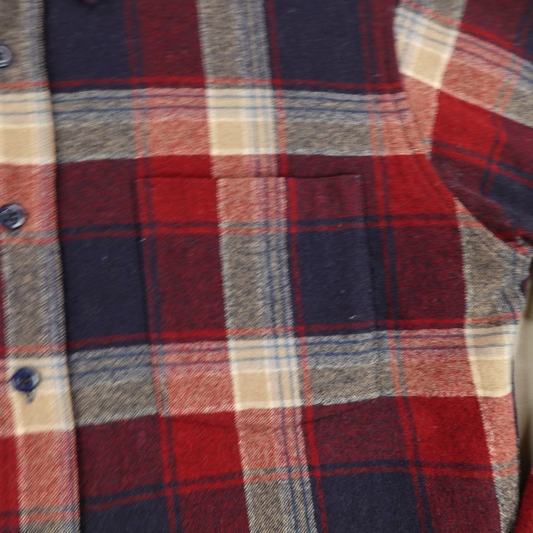 Pendleton VINTAGE Pendleton Wool Flannel Shirt Mens Medium Red Blue Plaid Button-Up 70s 80s Outdoor Size US M / EU 48-50 / 2 - 3 Thumbnail