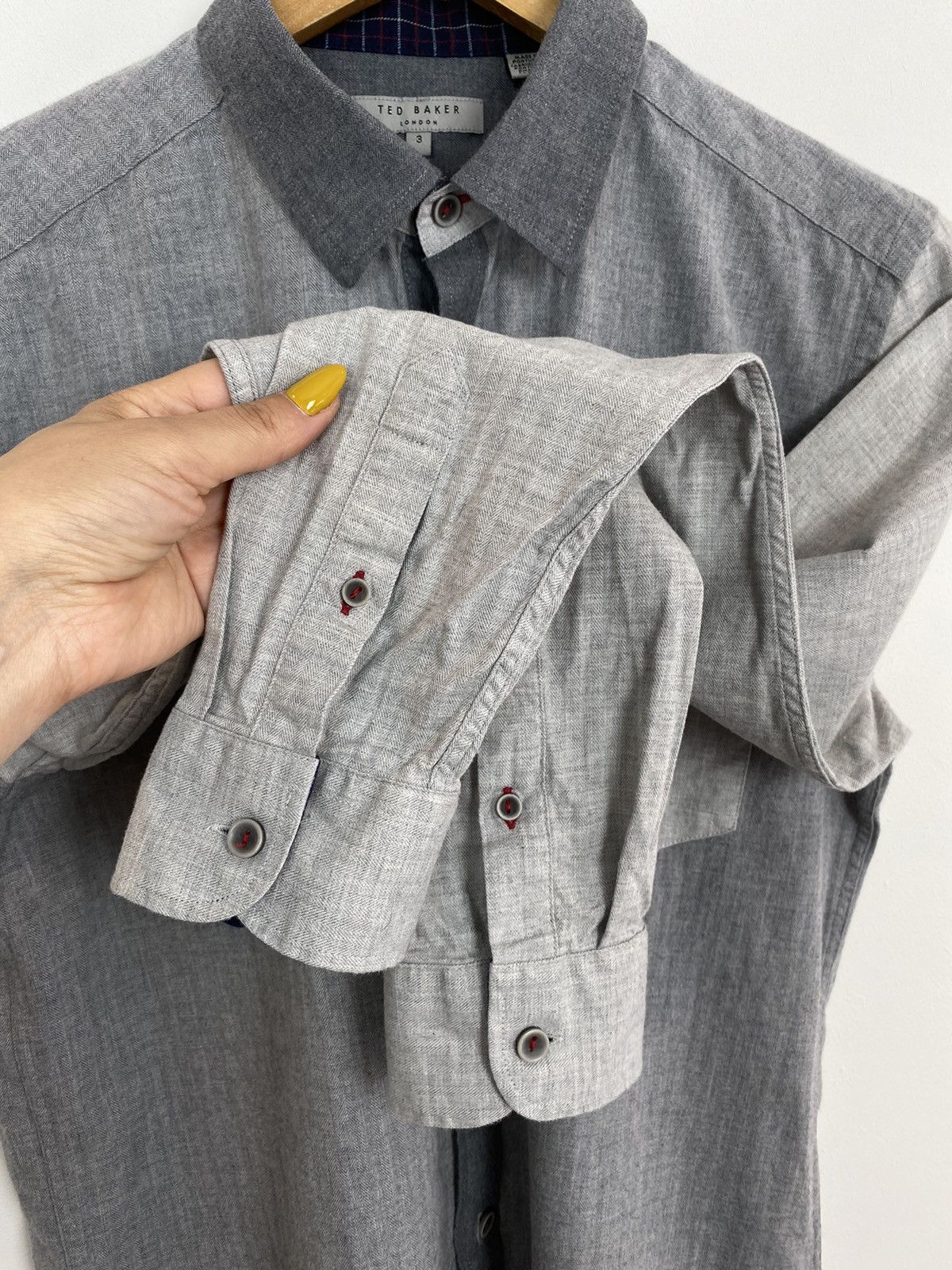 Ted Baker Ted Baker Buttons Up Long Sleeve Shirt Regular Fit Mens Sz 3 Size US M / EU 48-50 / 2 - 3 Thumbnail