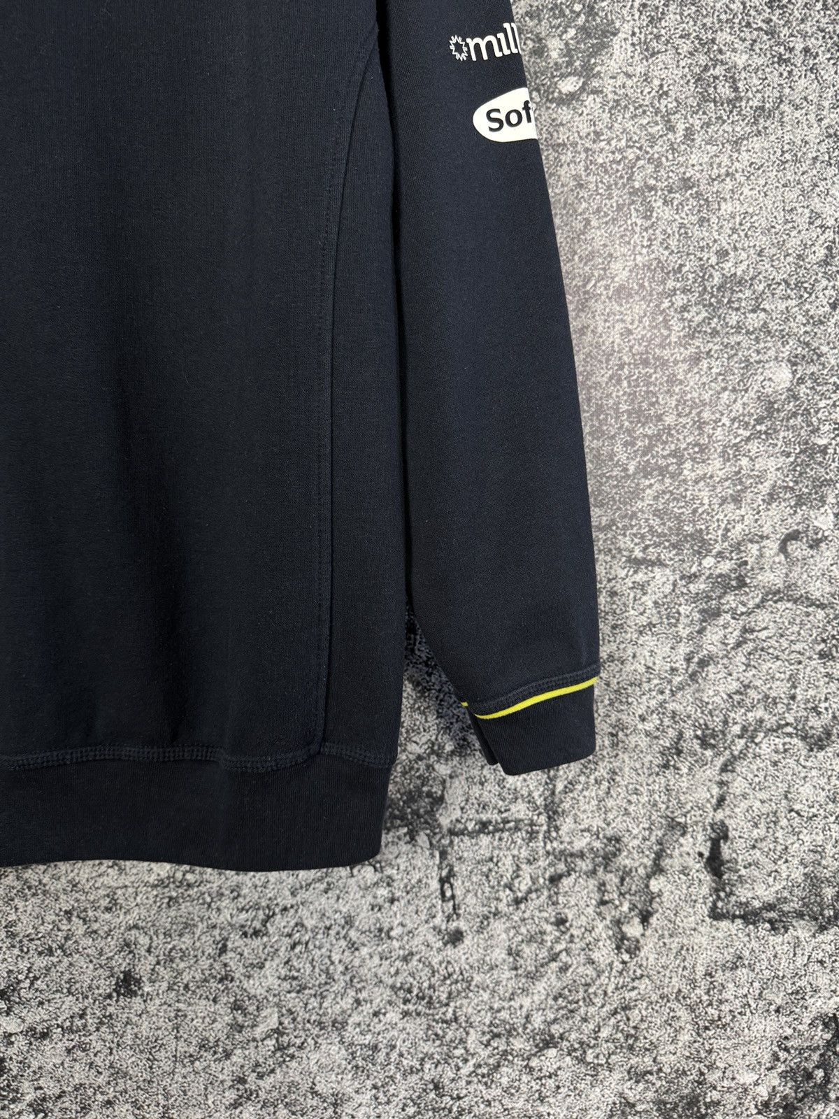 Formula 1 Aston Martin Racing Sweatshirt Pullover Formula 1 Size L Size US L / EU 52-54 / 3 - 17 Thumbnail