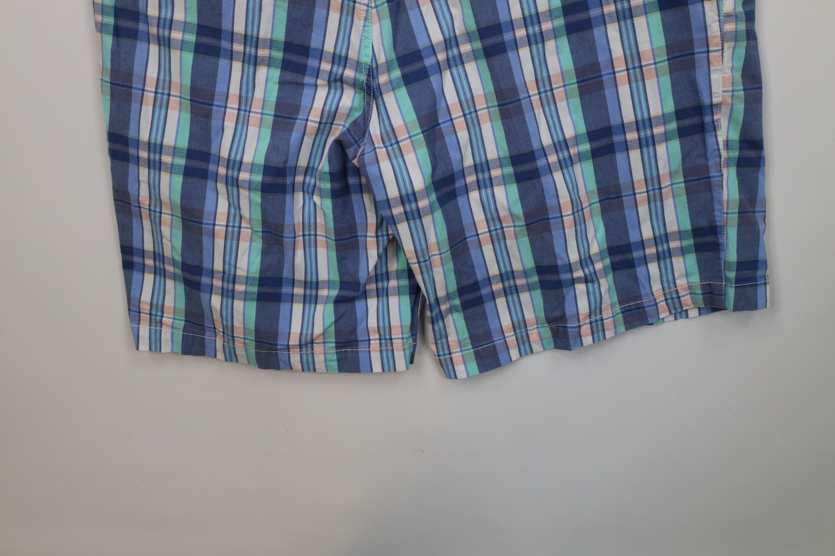 Southern Tide Southern Tide Madras Stretch Above Knee Golf Chino Shorts Size US 40 / EU 56 - 11 Thumbnail