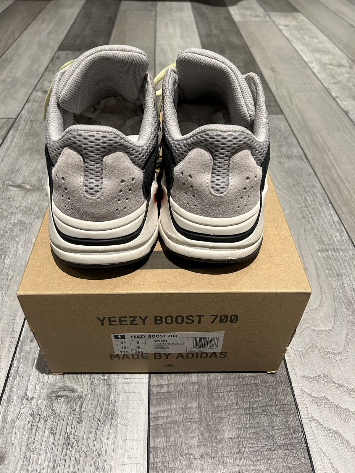 Adidas Yeezy Waverunner Size US 9.5 / EU 42-43 - 5 Thumbnail