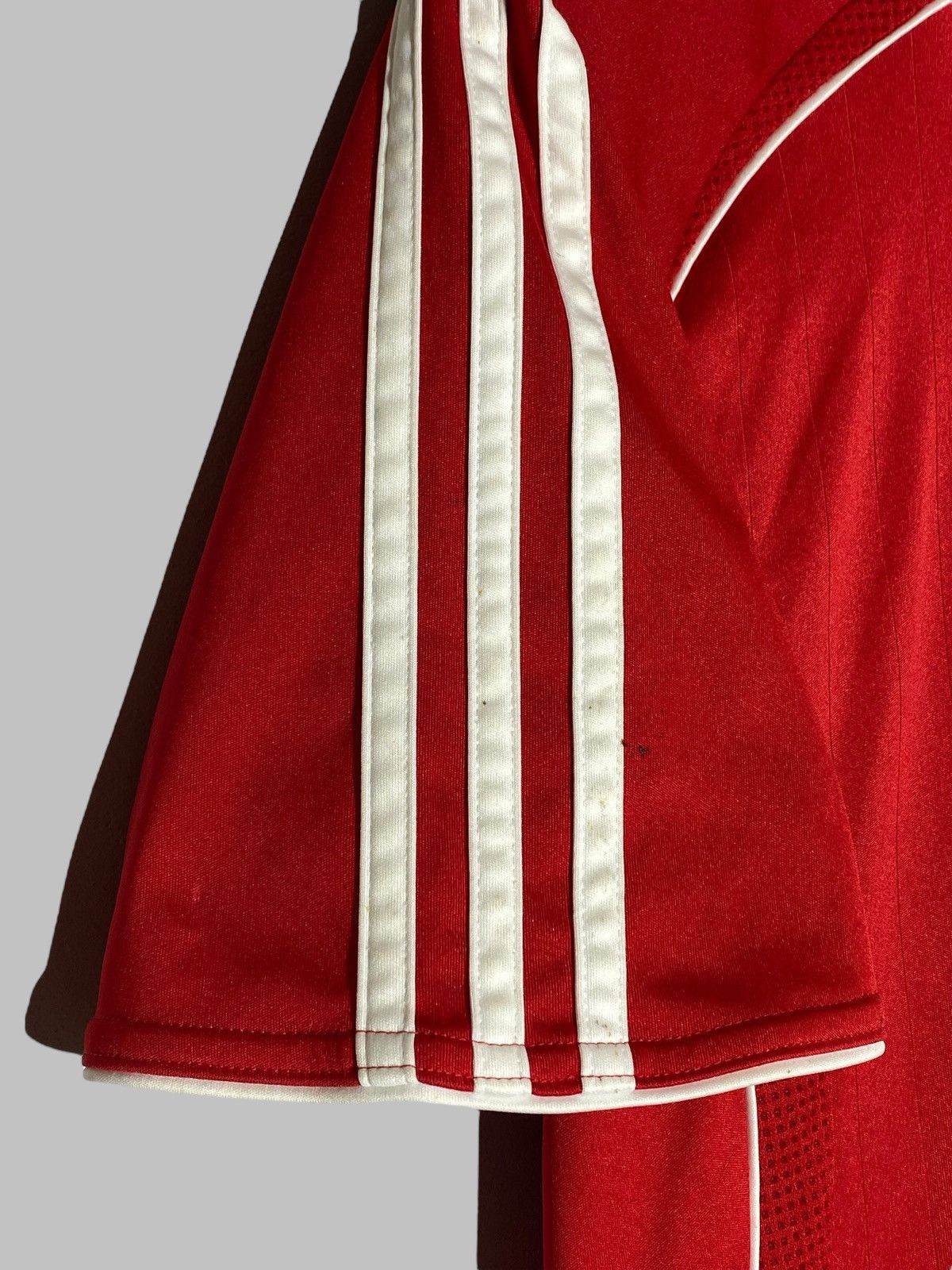 Adidas #17 Bellamy Liverpool FC 2006 Adidas Football Shirt Size US M / EU 48-50 / 2 - 10 Thumbnail