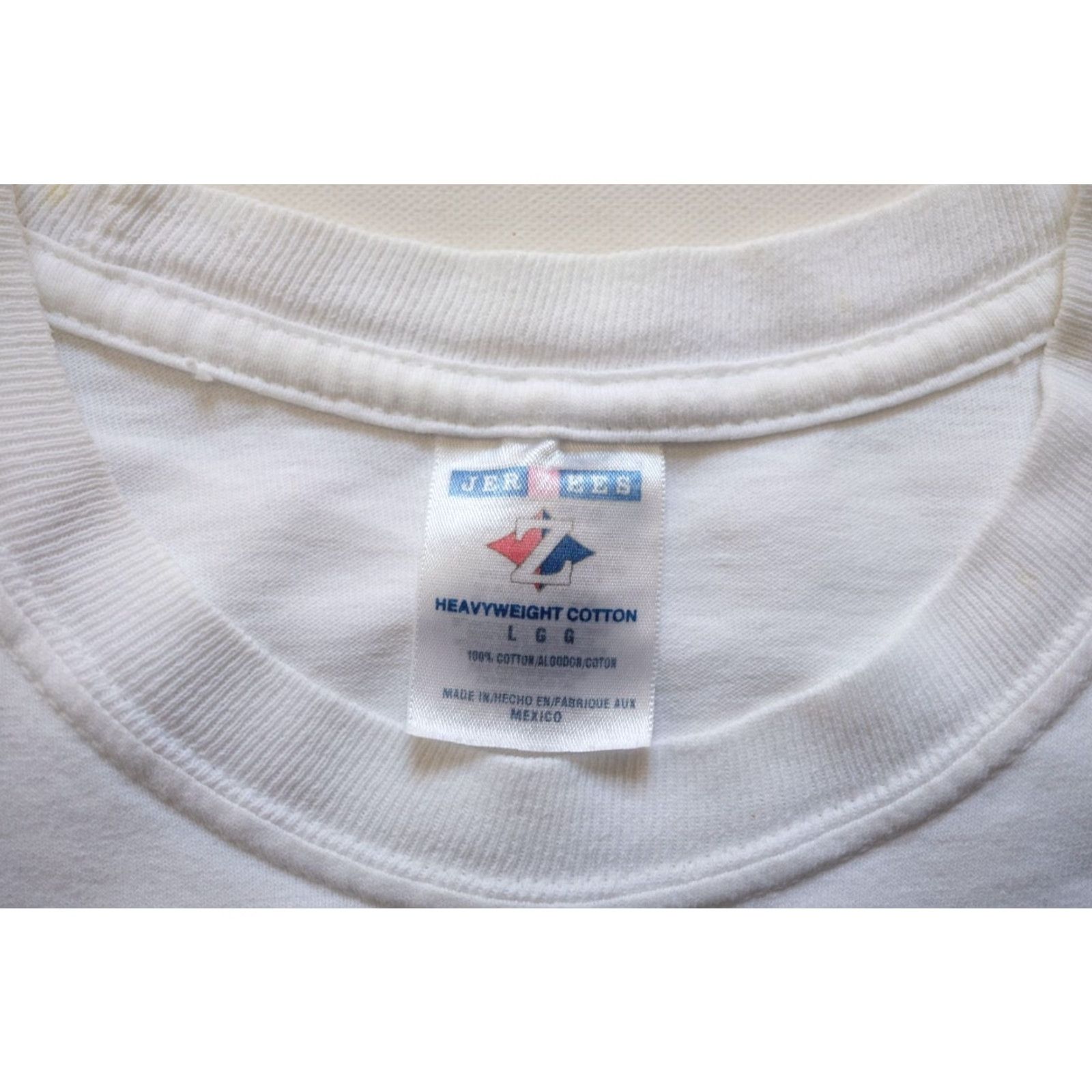 Fruit Of The Loom VINTAGE Fruit of the Loom T-Shirt Shirt Mens L White 90s Animals Noah Ark Graphic Size US L / EU 52-54 / 3 - 7 Thumbnail