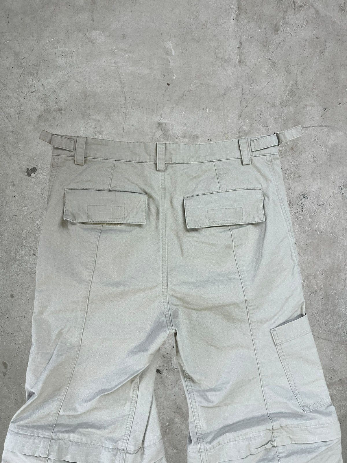 Balenciaga Balenciaga Flared Cargo Pants Size US 31 - 8 Thumbnail
