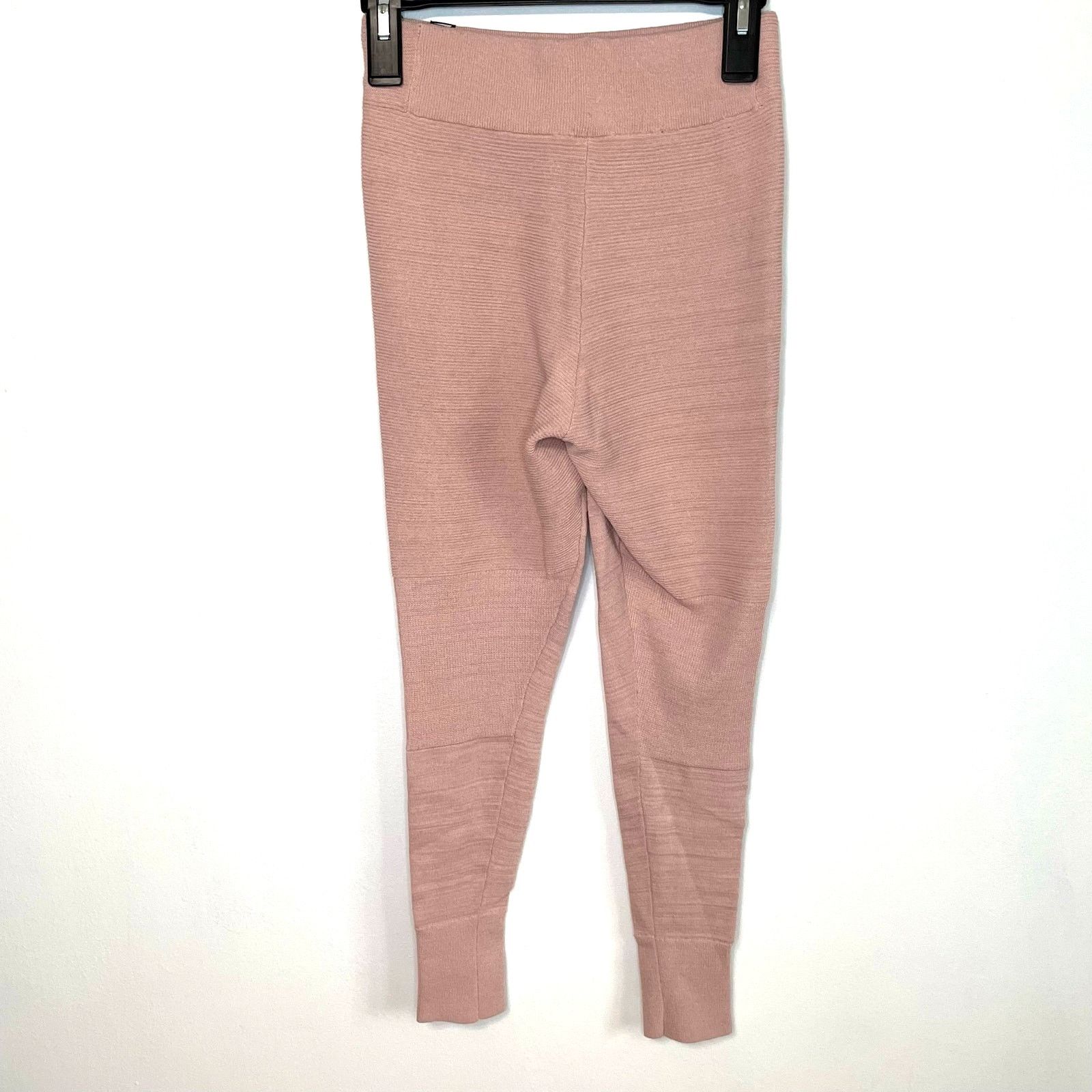 Gymshark Gymshark Pink Knit Joggers S Womens Comfy Athleisure Pull On Size 28" / US 6 / IT 42 - 5 Thumbnail