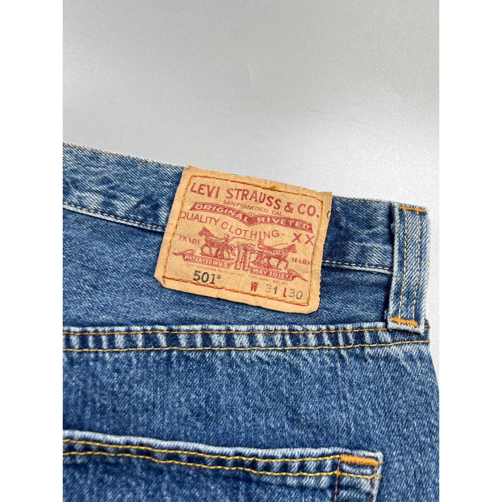 Levi's Levi’s 501 Denim Jeans Pants (Y0923) Size US 31 - 15 Thumbnail