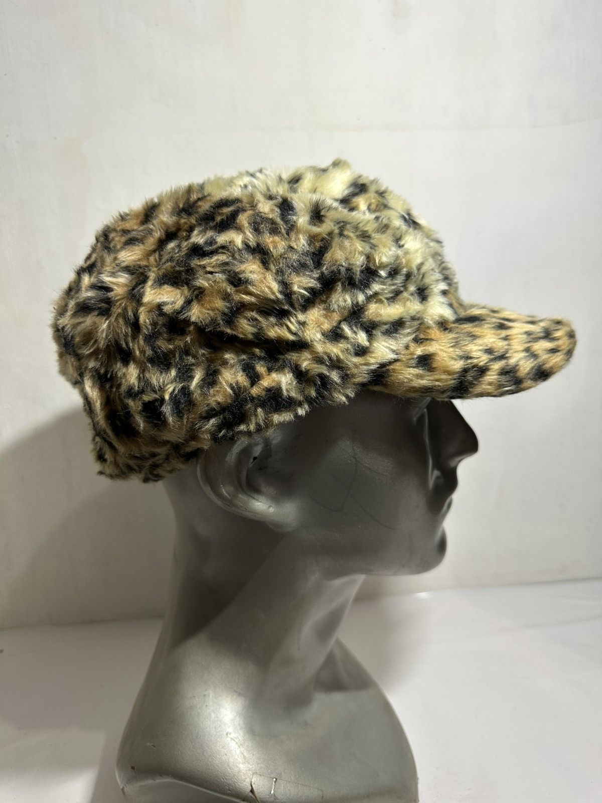 Handmade Unknown Japanese Leopard Hats Size ONE SIZE - 1 Thumbnail