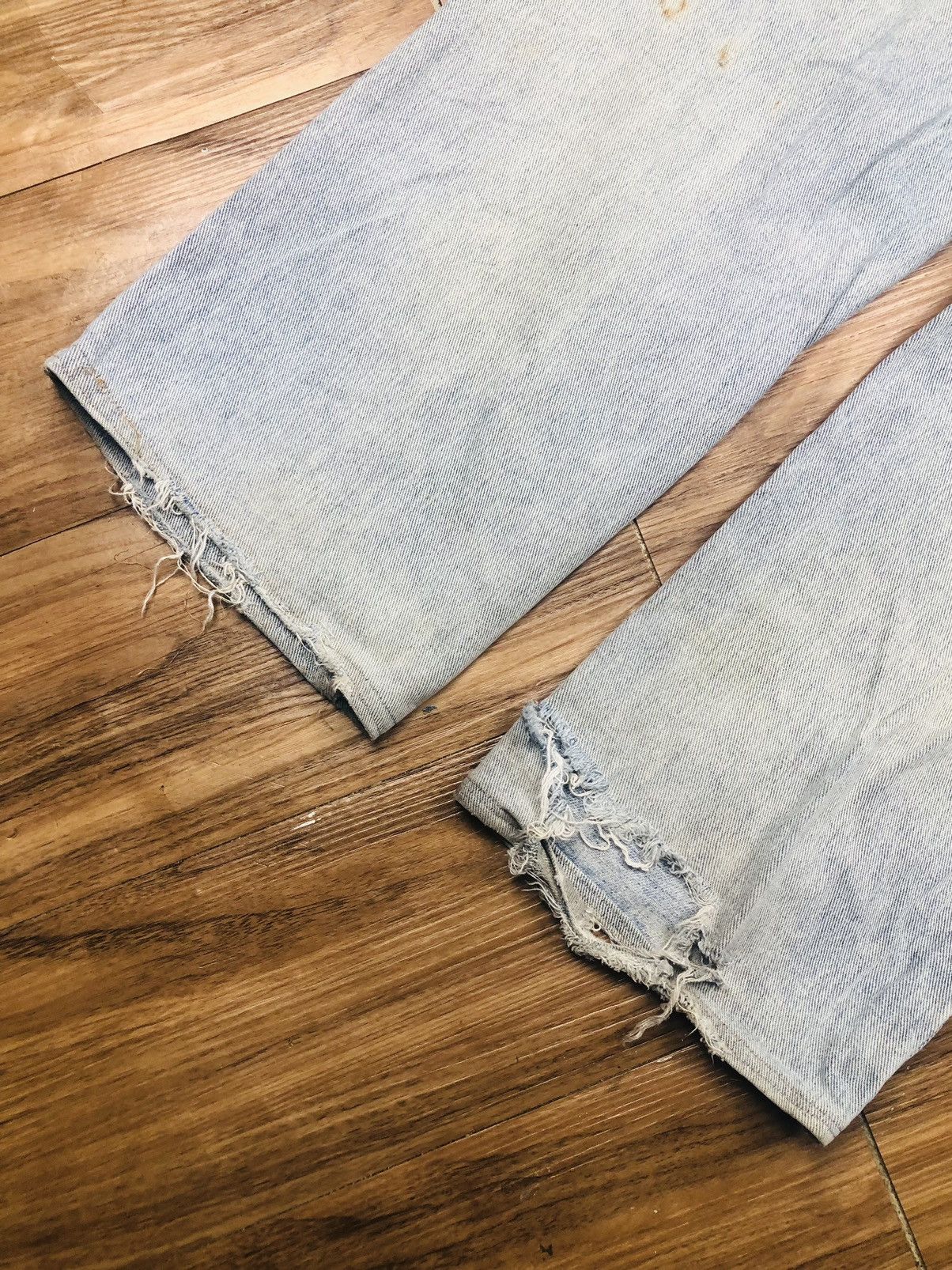 Versace 90s Versace Jeans Couture Straight Leg Denim Light Wash (38) Size US 34 / EU 50 - 17 Thumbnail