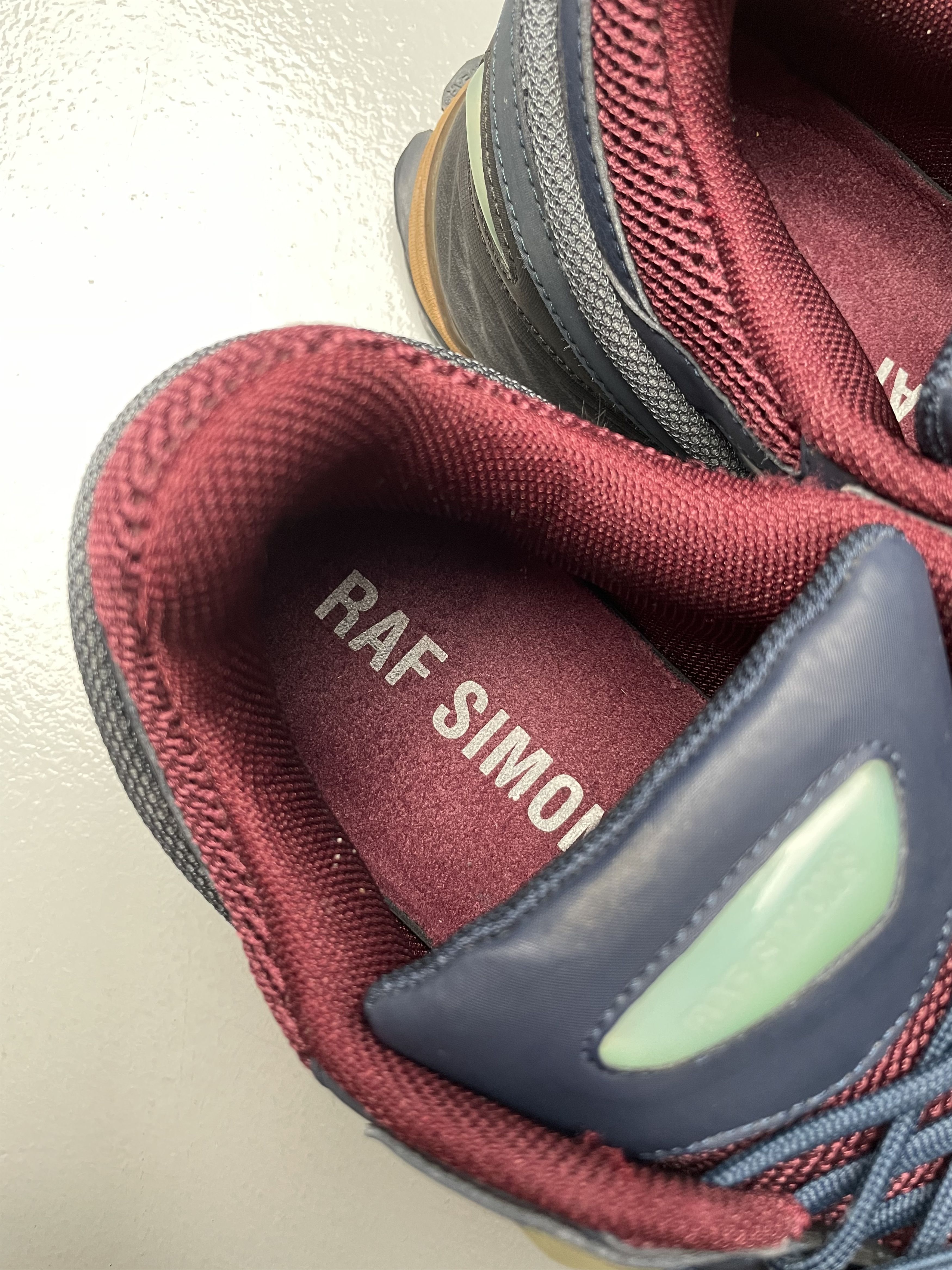 Adidas × Raf Simons adidas X Raf Simons A/W 2013 Response 2 - size 45 1/3 Size US 11 / EU 44 - 9 Thumbnail