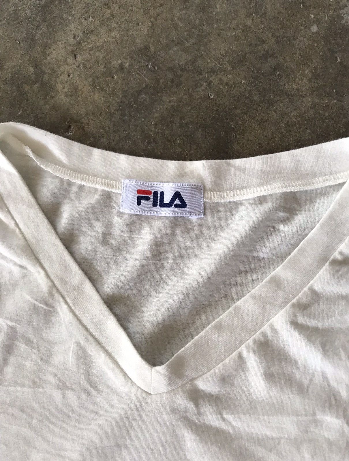 Fila × Vintage FILA Off White V neck shirt Size US M / EU 48-50 / 2 - 13 Thumbnail