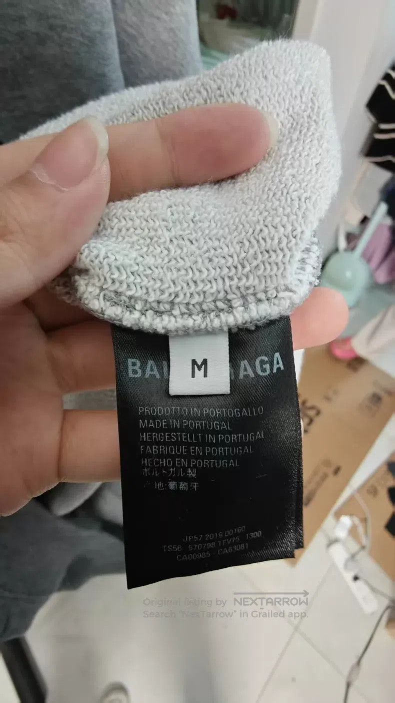 Balenciaga Balenciaga Letter Logo Sweatshirt Size US M / EU 48-50 / 2 - 4 Thumbnail