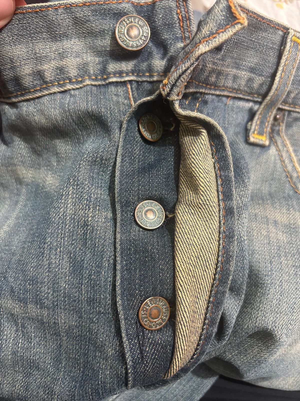 Levi's Vintage Clothing VTG Levi’s 501 ButtonFly Jeans W36L30 Y2K 2005 Madein Mexico Size US 36 / EU 52 - 4 Thumbnail