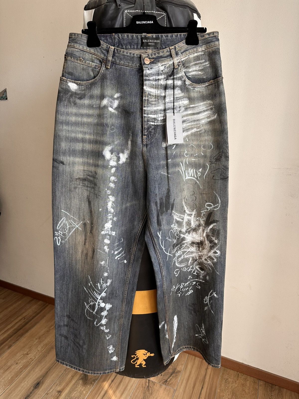 Balenciaga [M] 1890$ Mud Show graffiti baggy jeans | Grailed