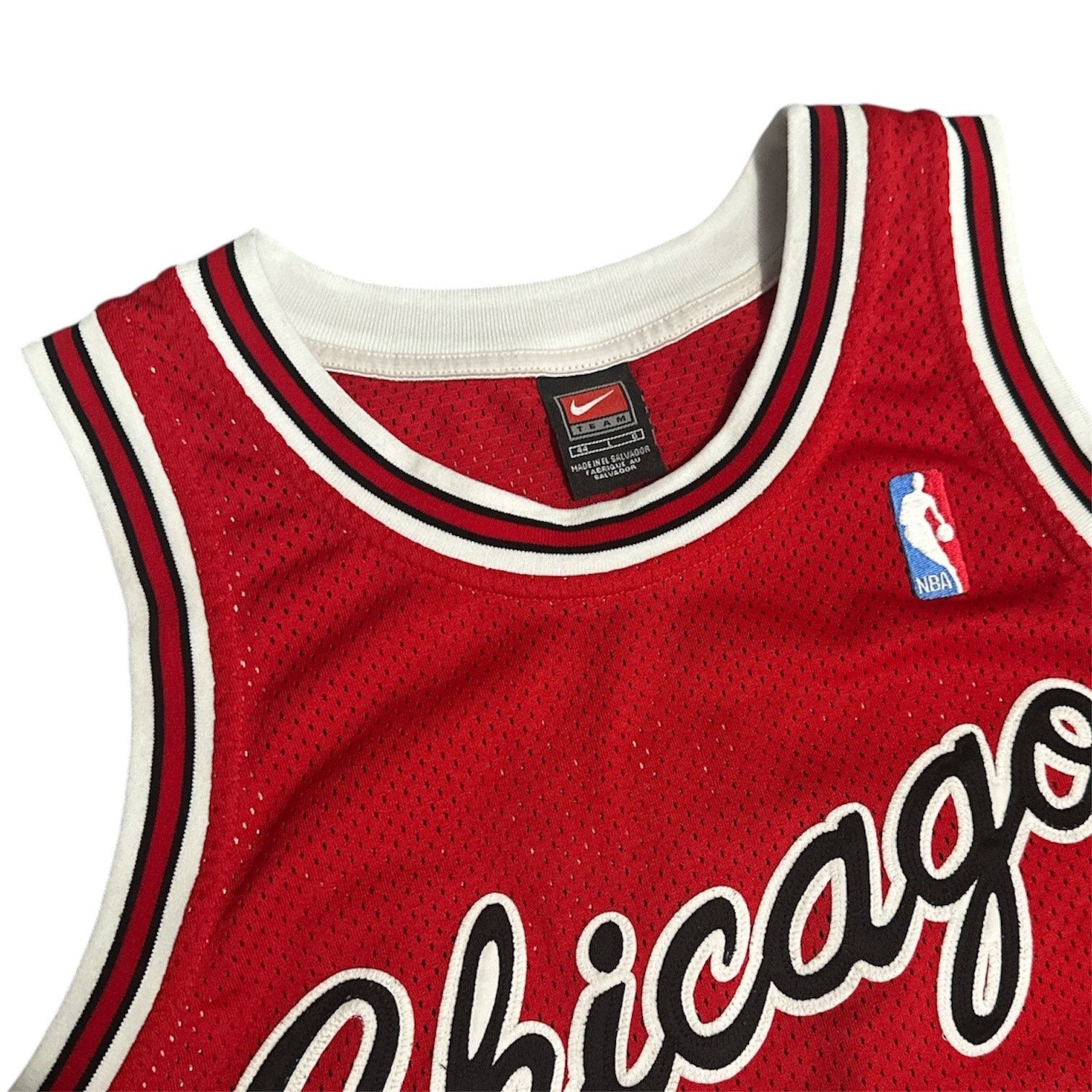 Nike Vintage Nike Team NBA Chicago Bulls Micheal Jordan 23 Jersey Size US L / EU 52-54 / 3 - 2 Thumbnail