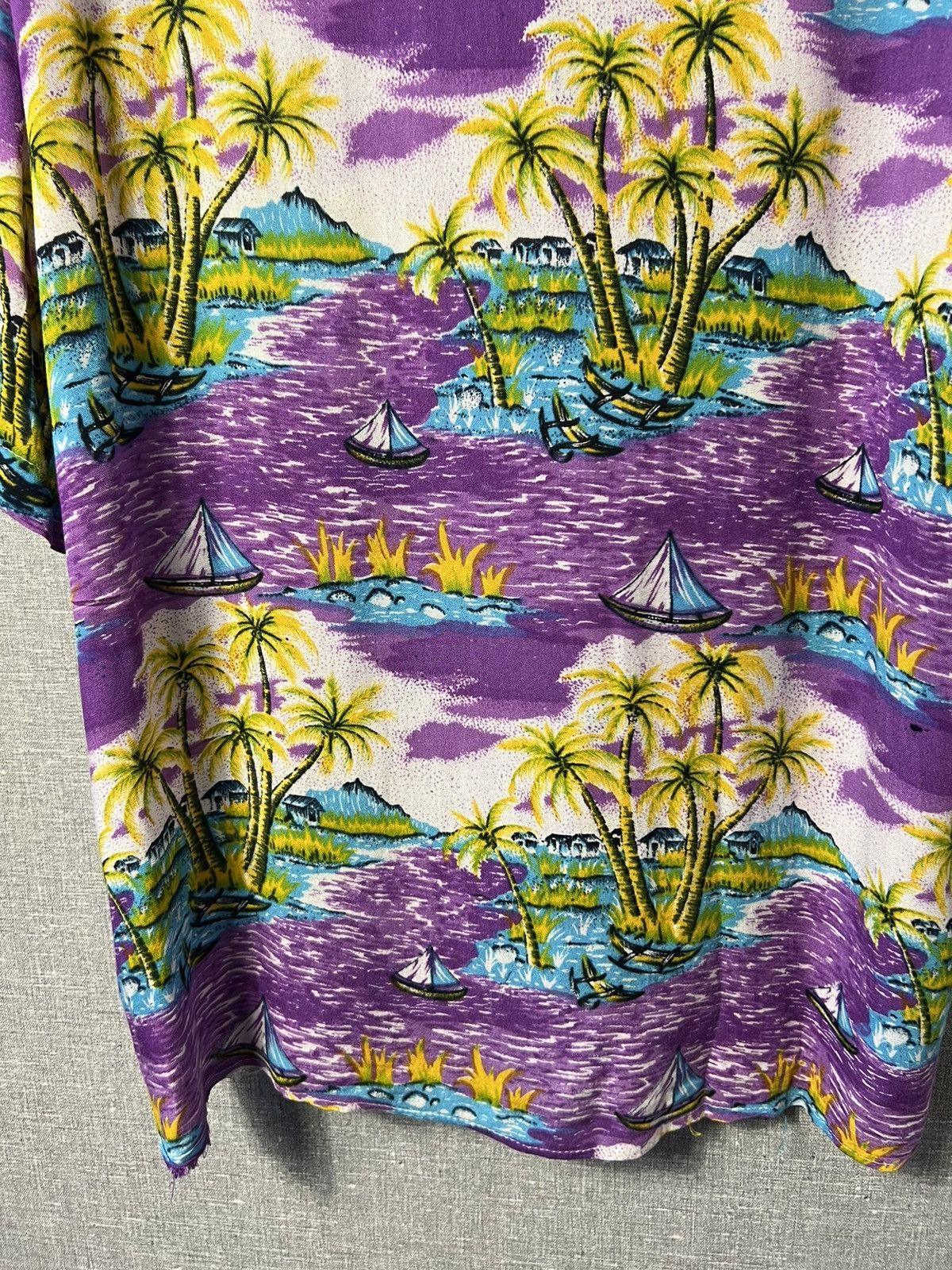 Fubu × Vintage Rare FUBU All Over Printed Hawaiian Button Shirt 100% Rayon Size US XL / EU 56 / 4 - 15 Thumbnail