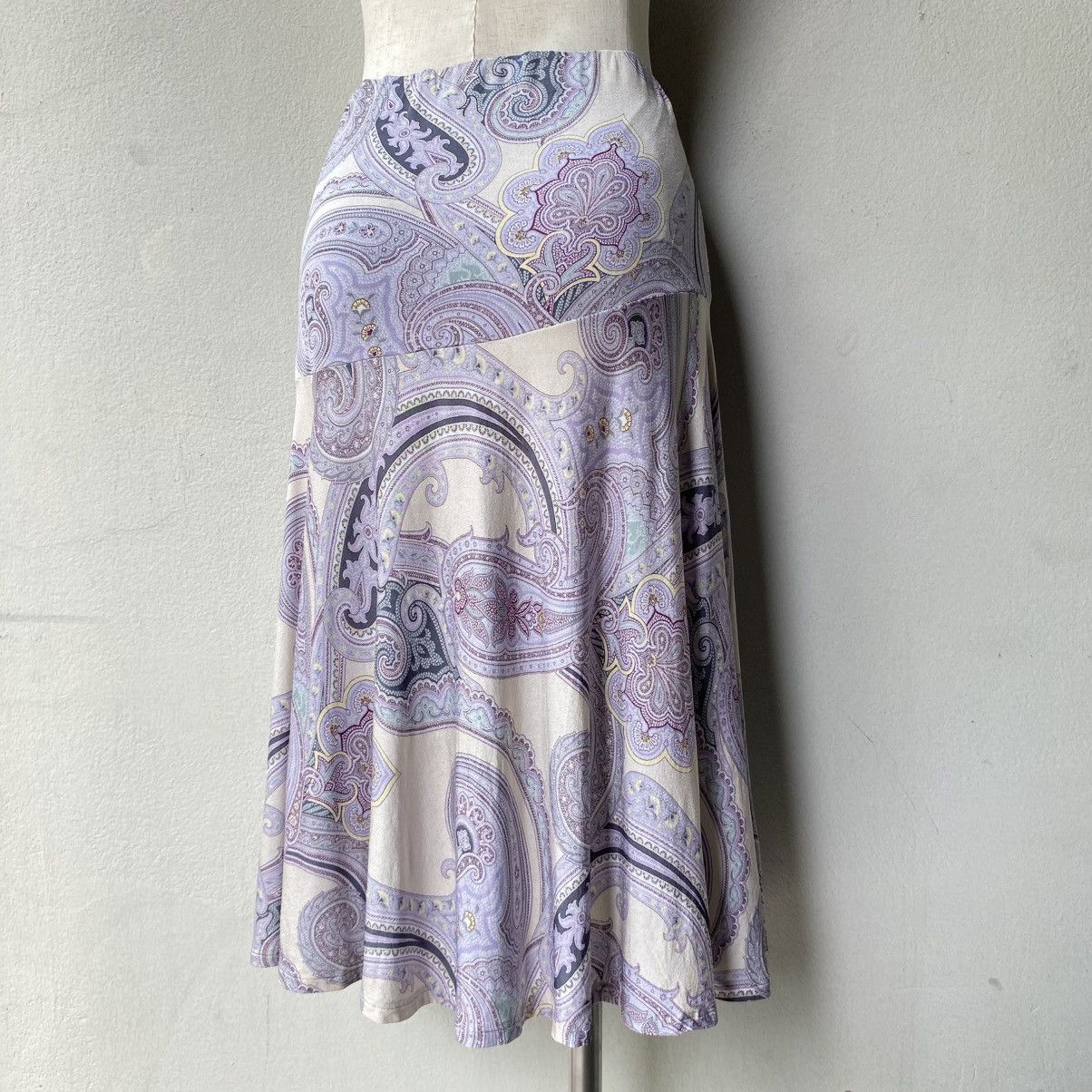 Max Mara Max Mara Paisley Print Flared Skirt Size 30" / US 8 / IT 44 - 2 Thumbnail