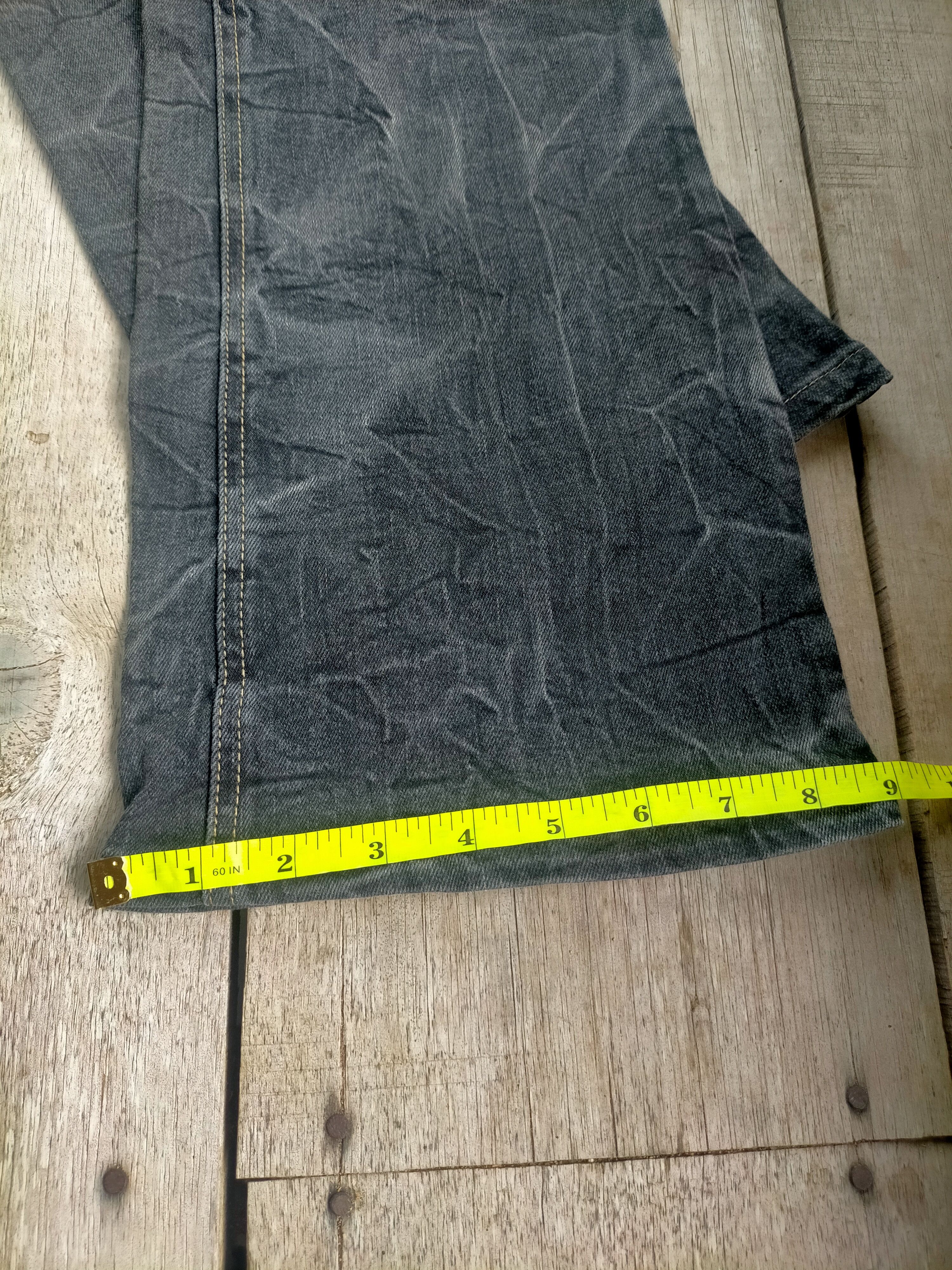 If Six Was Nine × Le Grande Bleu (L.G.B.) × Tornado Mart 🔥 Flare 🔥 Insane Mudwash Distressed Jeans Size US 32 / EU 48 - 11 Thumbnail
