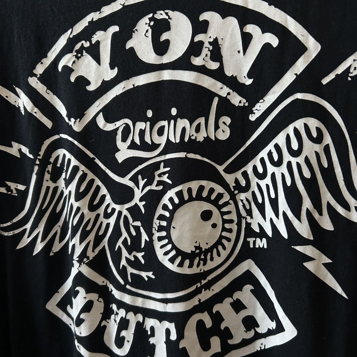 Von Dutch Designer Von Dutch Big Eyes Logo japan y2k opium tee Size US L / EU 52-54 / 3 - 3 Thumbnail