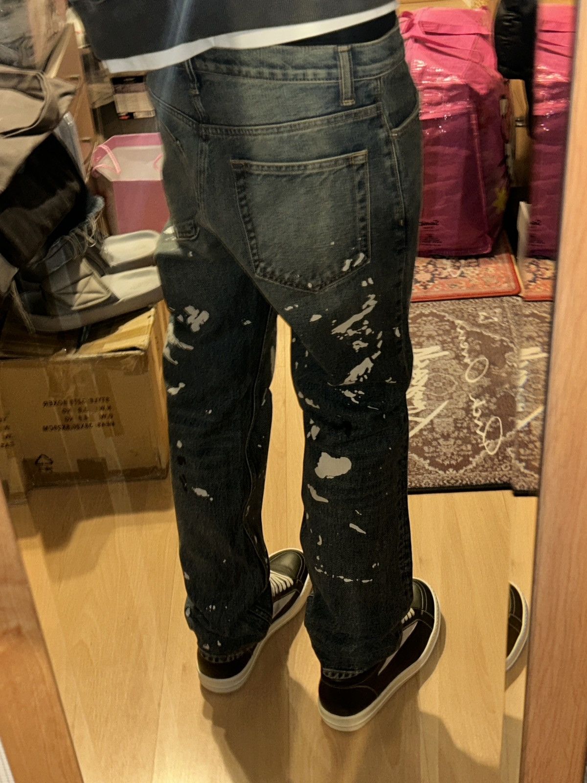 Helmut Lang Helmut Lang re-edition paint splatter jeans Size US 30 / EU 46 - 11 Thumbnail