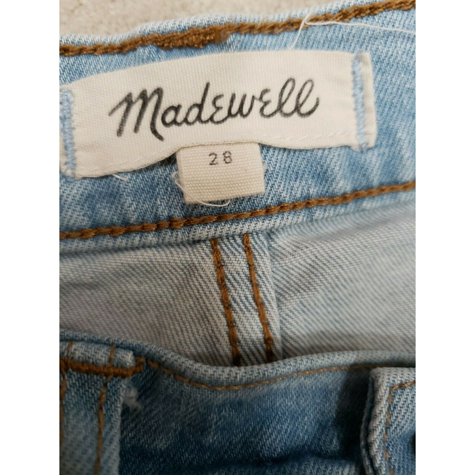 Madewell Madewell High Rise Front Edition Distressed Raw Frayed hems Size 28" / US 6 / IT 42 - 6 Thumbnail