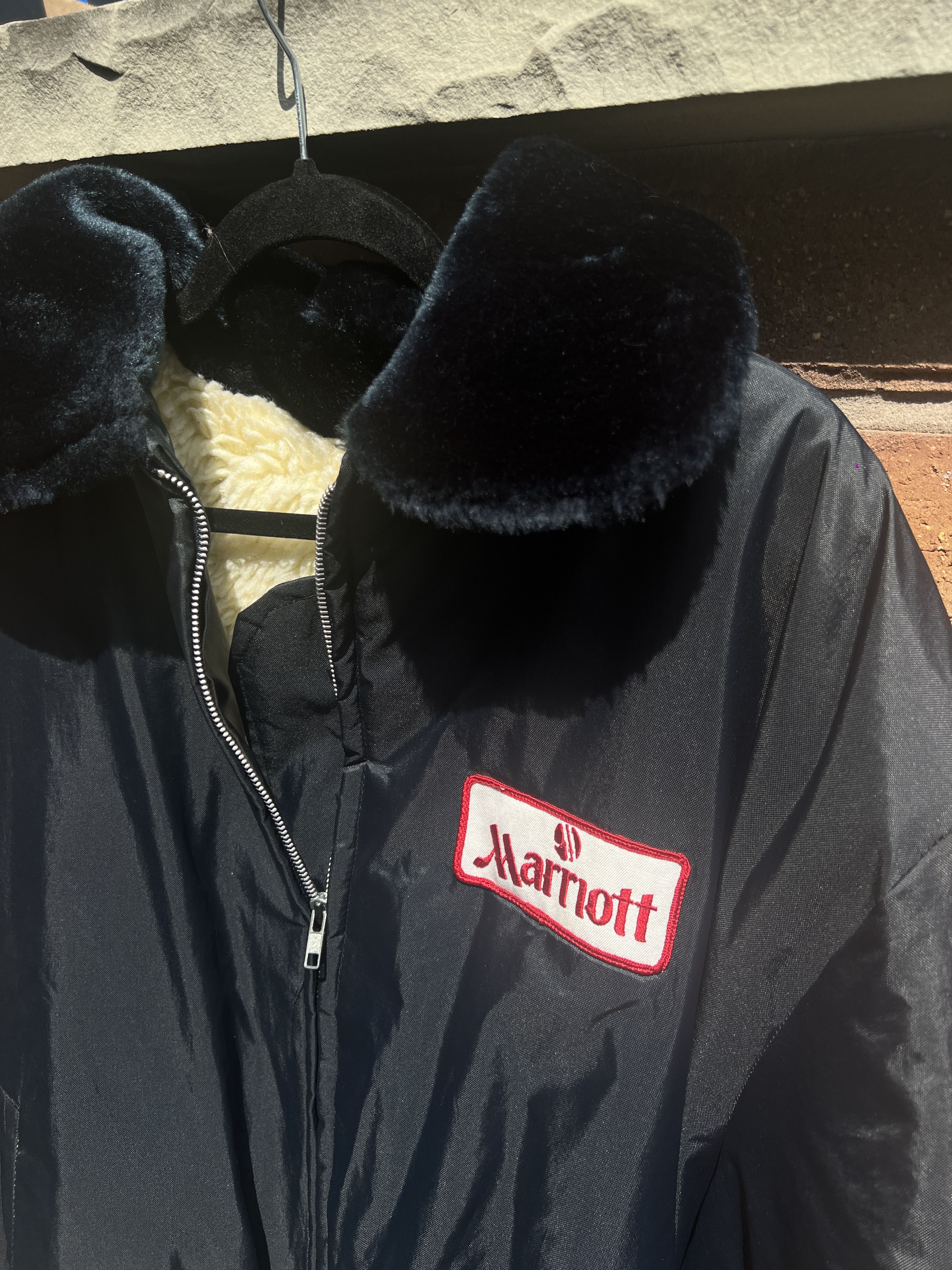 Vintage Vintage Marriott Hotel Employee Sherpa Bomber Size US XL / EU 56 / 4 - 2 Thumbnail