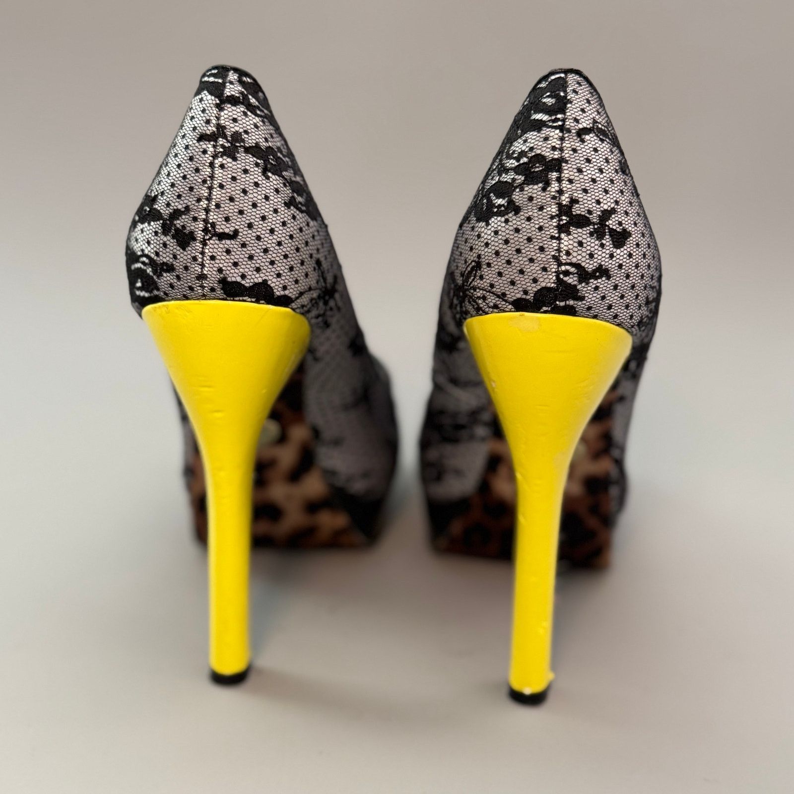 Betsey Johnson Betsey Johnson Yellow Leopard Print Platform Heels Size US 7.5 / IT 37.5 - 4 Thumbnail