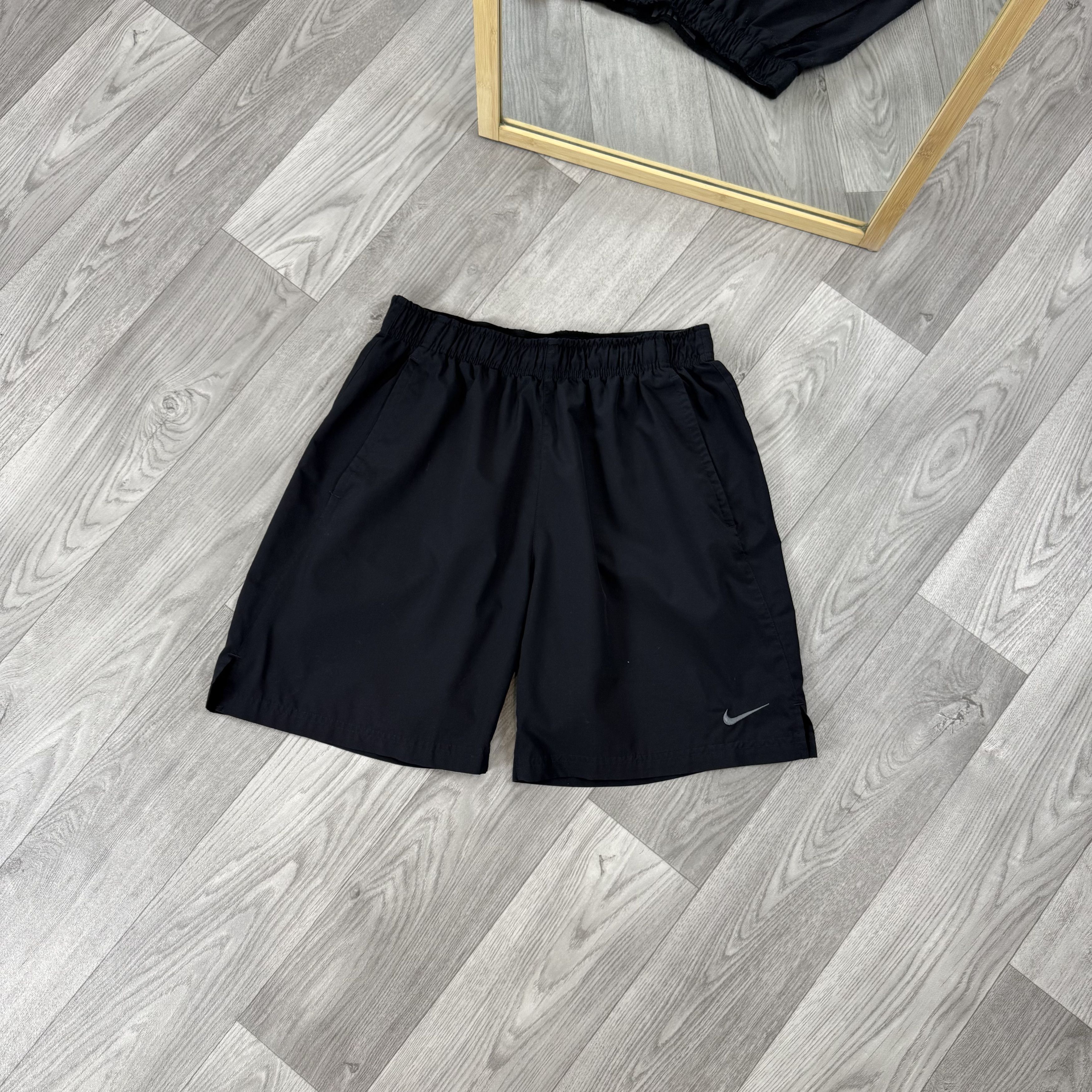Nike Nike Dri-Fit Nylon Sportswear Black Gym Shorts L Size US 34 / EU 50 - 1 Thumbnail