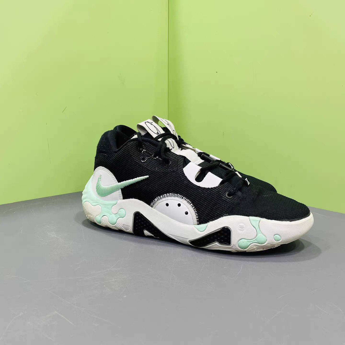 Nike Nike PG6 Basketball Shoes K15 Size US 9 / EU 42 - 3 Thumbnail